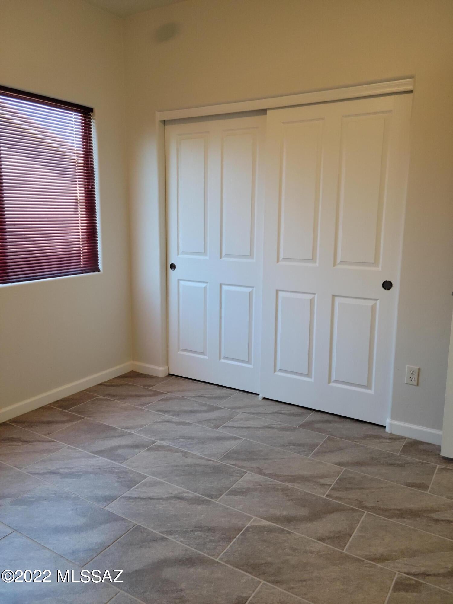 Sycamore Canyon (1-485) - Residential Lease