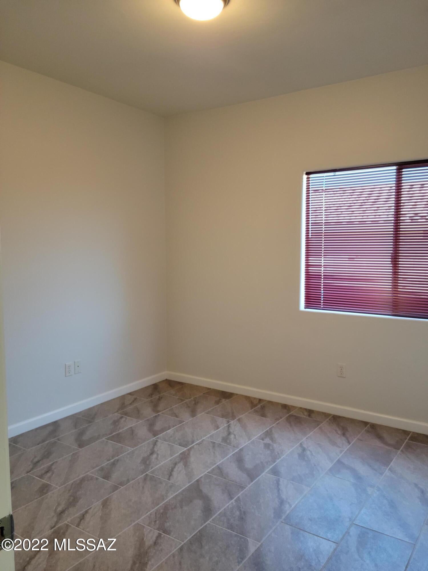 Sycamore Canyon (1-485) - Residential Lease