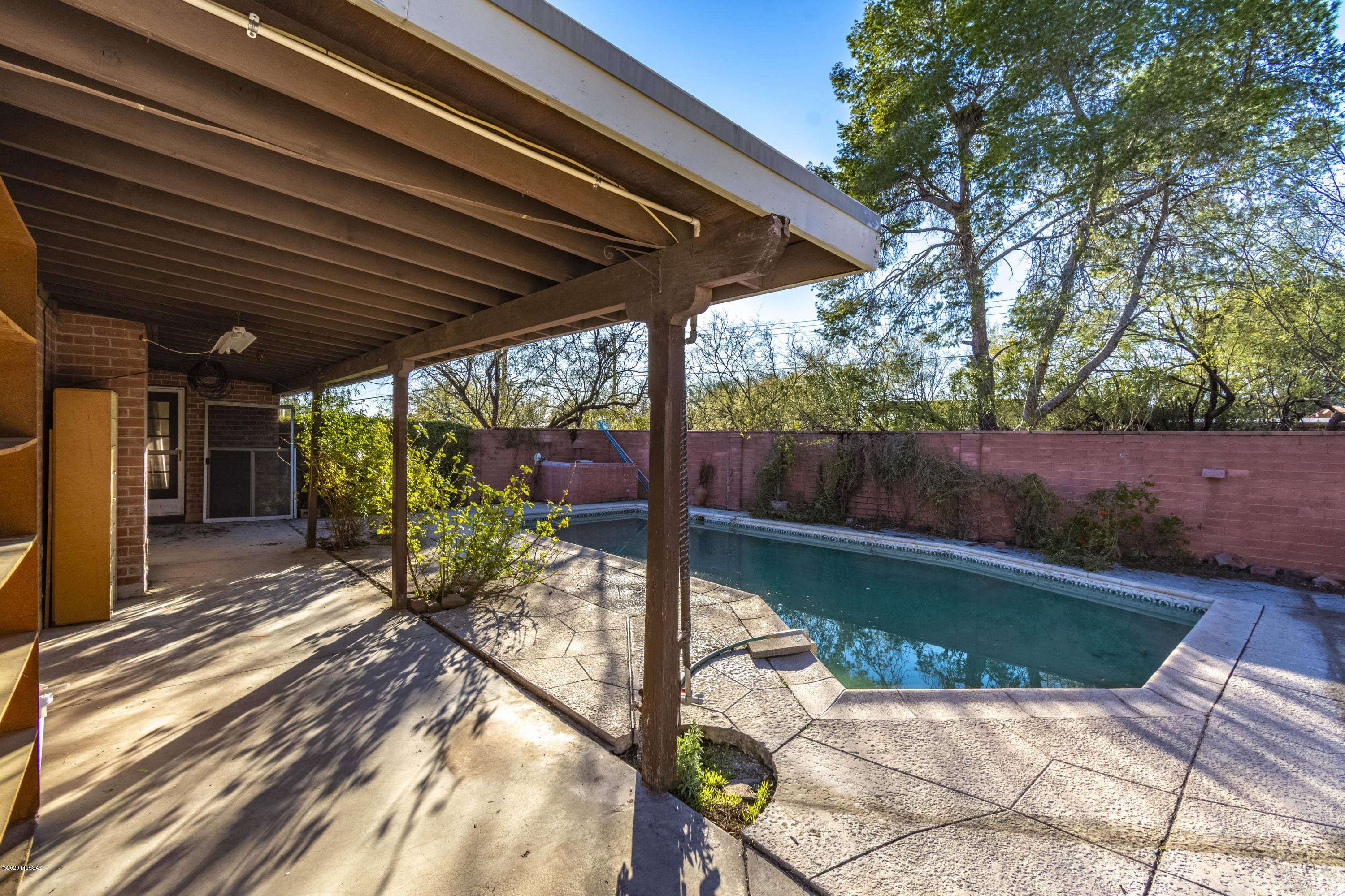 Bear Canyon Hills - Residential
