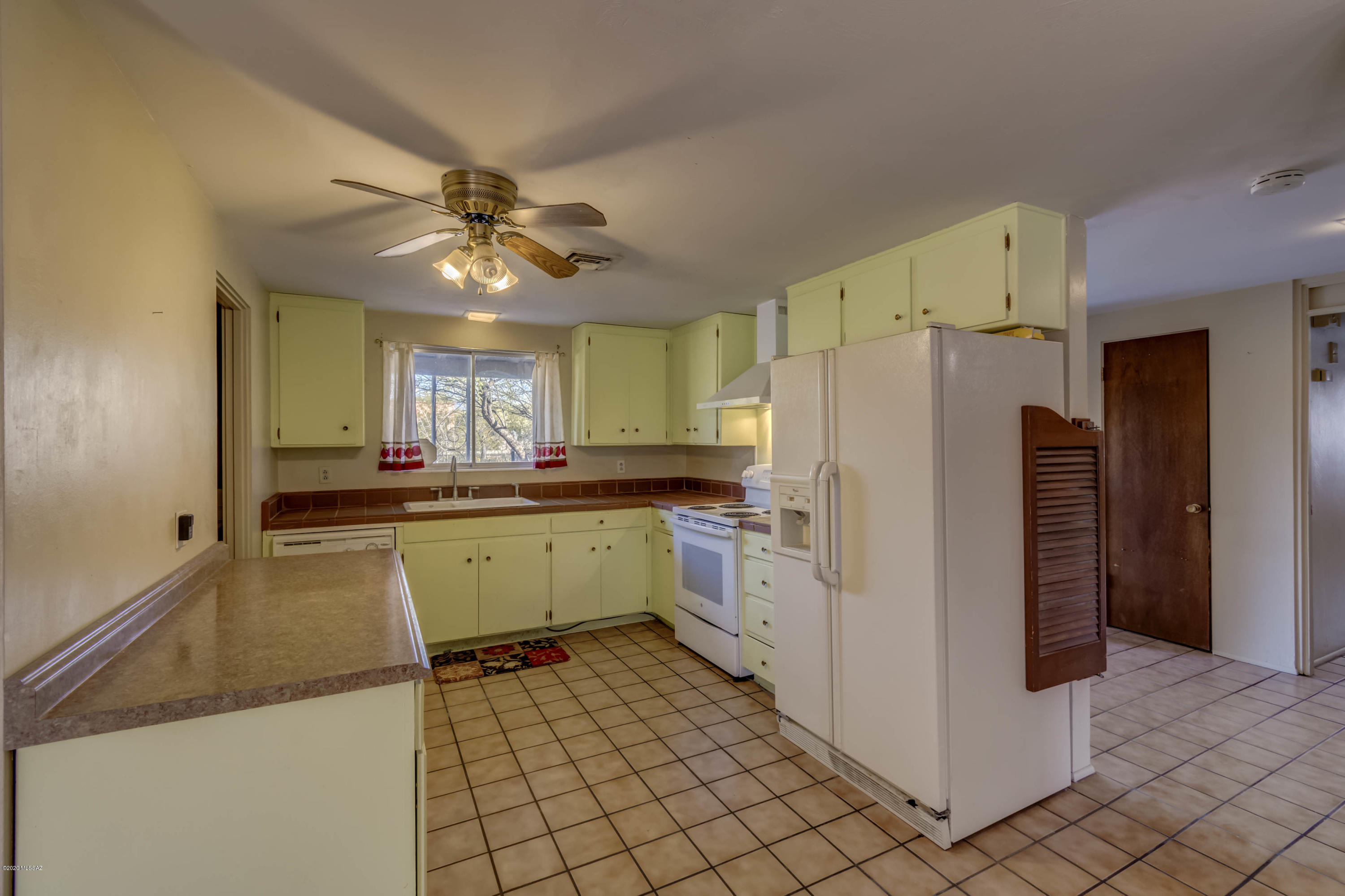 Bear Canyon Hills - Residential