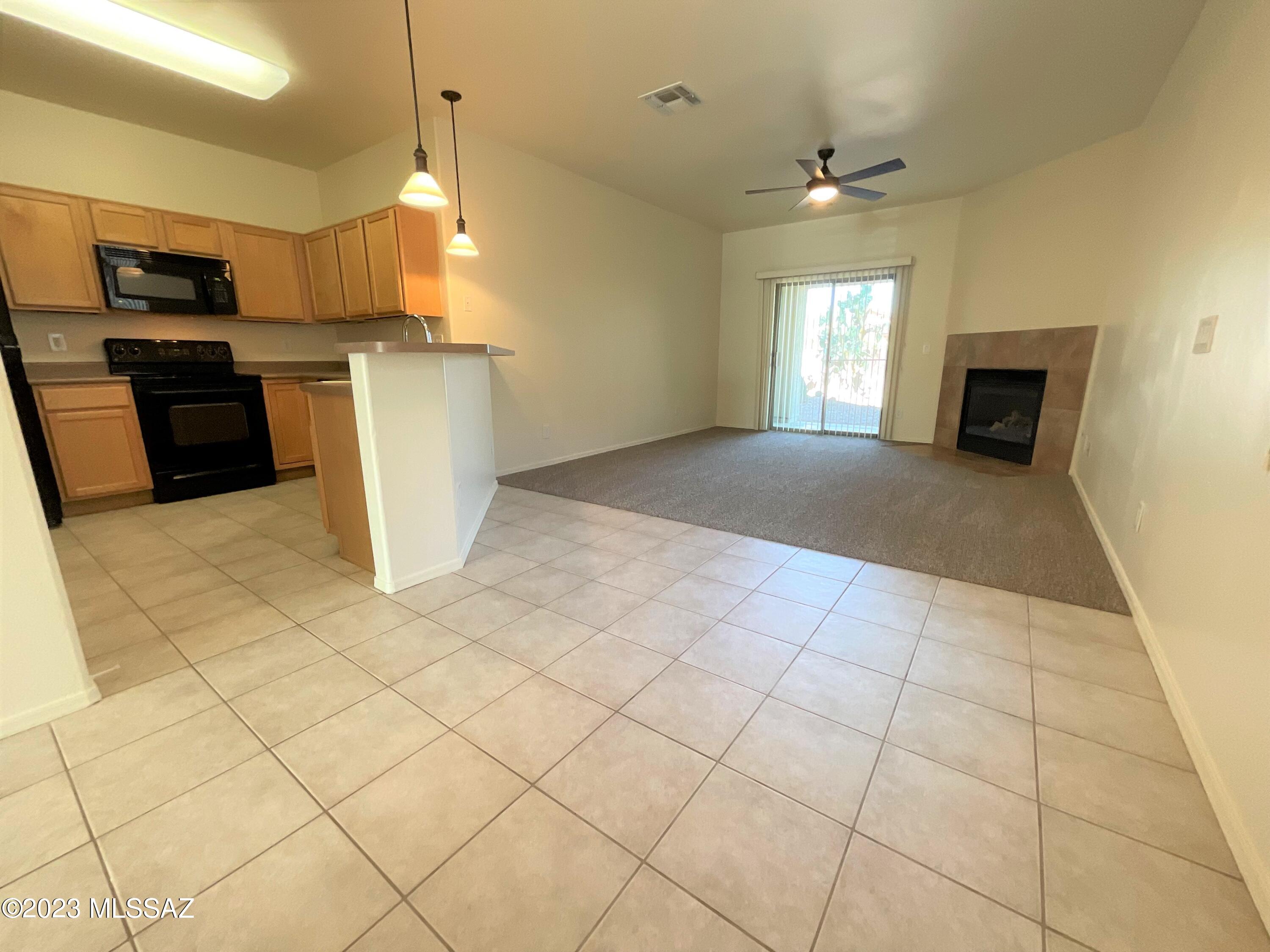 Continental Reserve Blk. 7 & 8 (1-82) - Residential