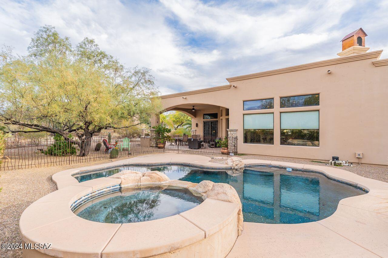 Appian Estates at Casas Adobes - Residential