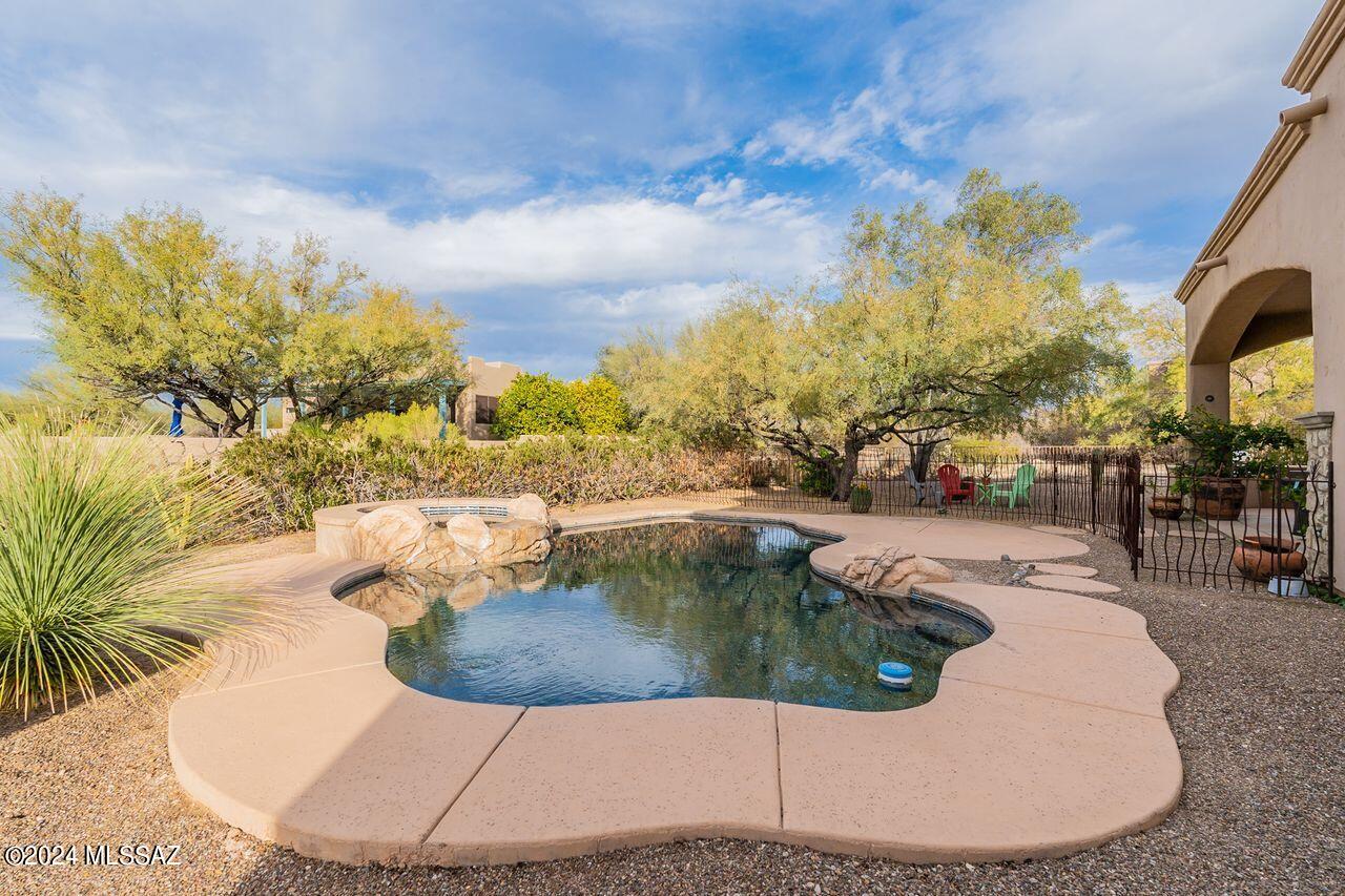 Appian Estates at Casas Adobes - Residential
