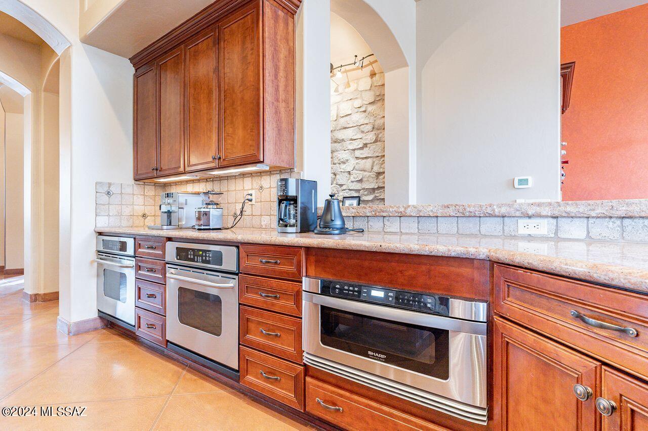 Appian Estates at Casas Adobes - Residential