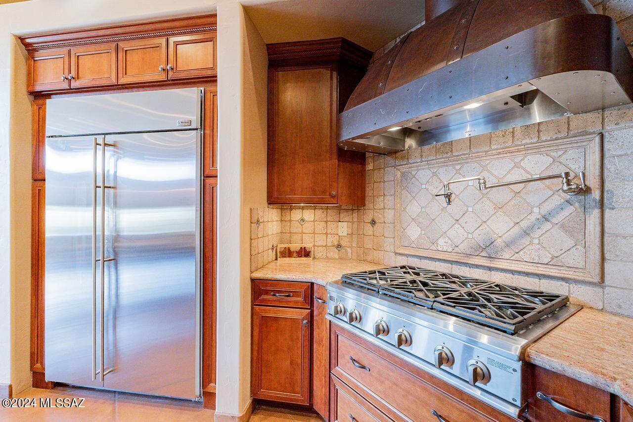 Appian Estates at Casas Adobes - Residential
