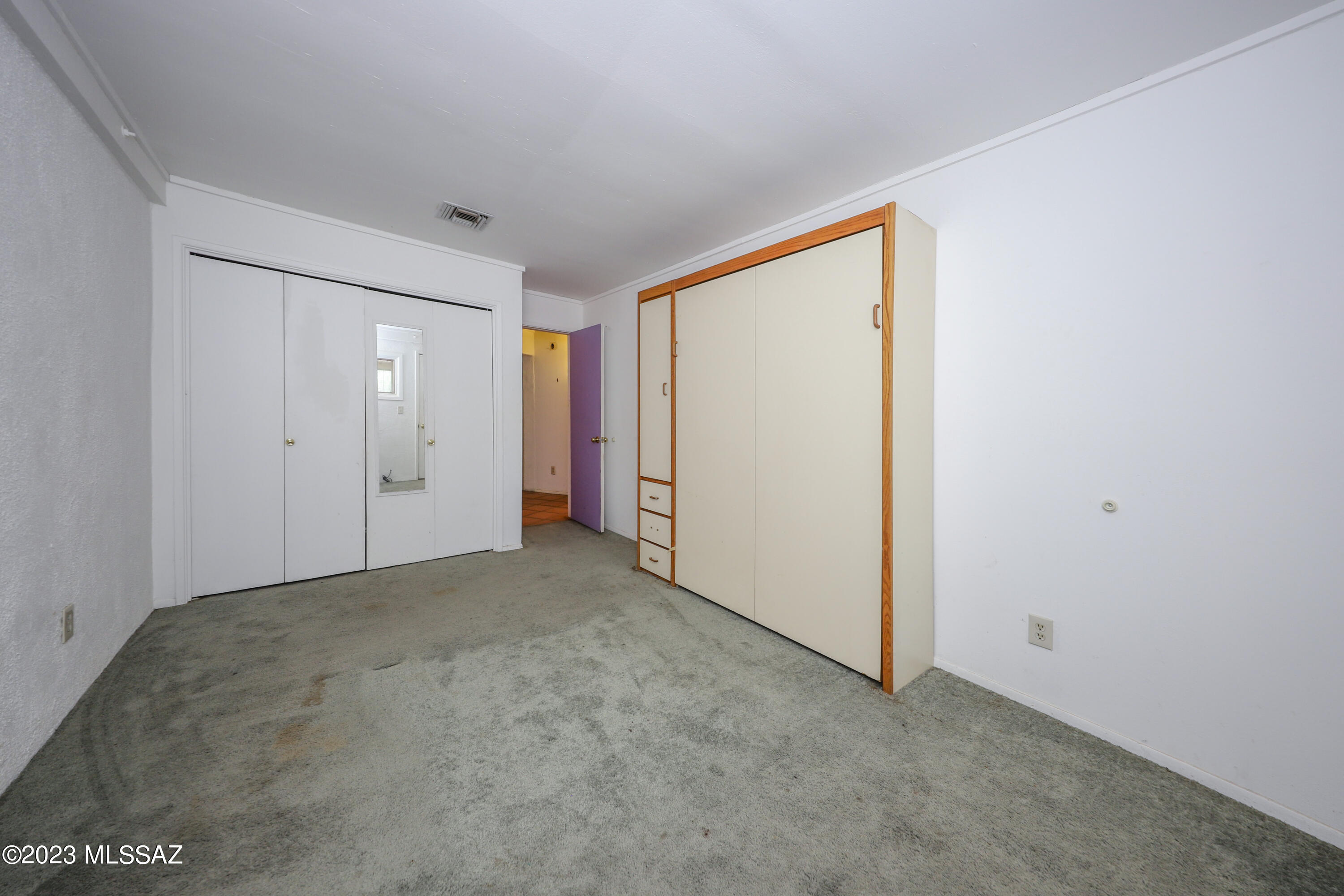 Unsubdivided - Residential