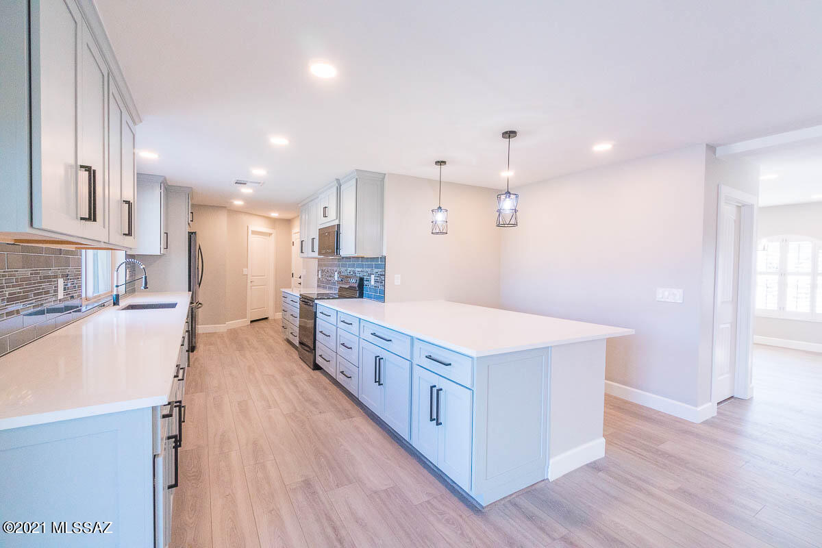 Tanuri Hills (1-102) - Residential