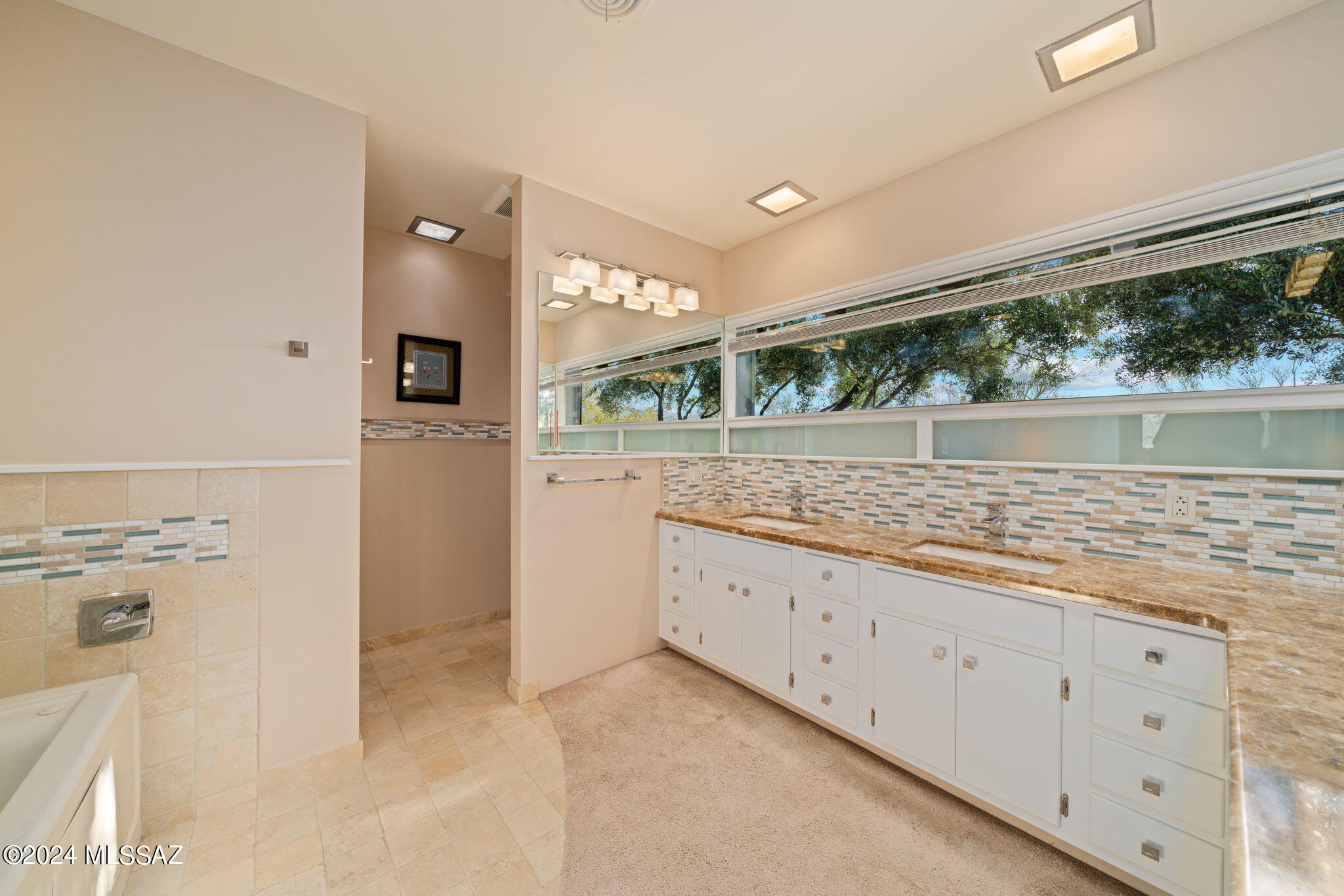 Casas Adobes Estates NO. 3-A - Residential