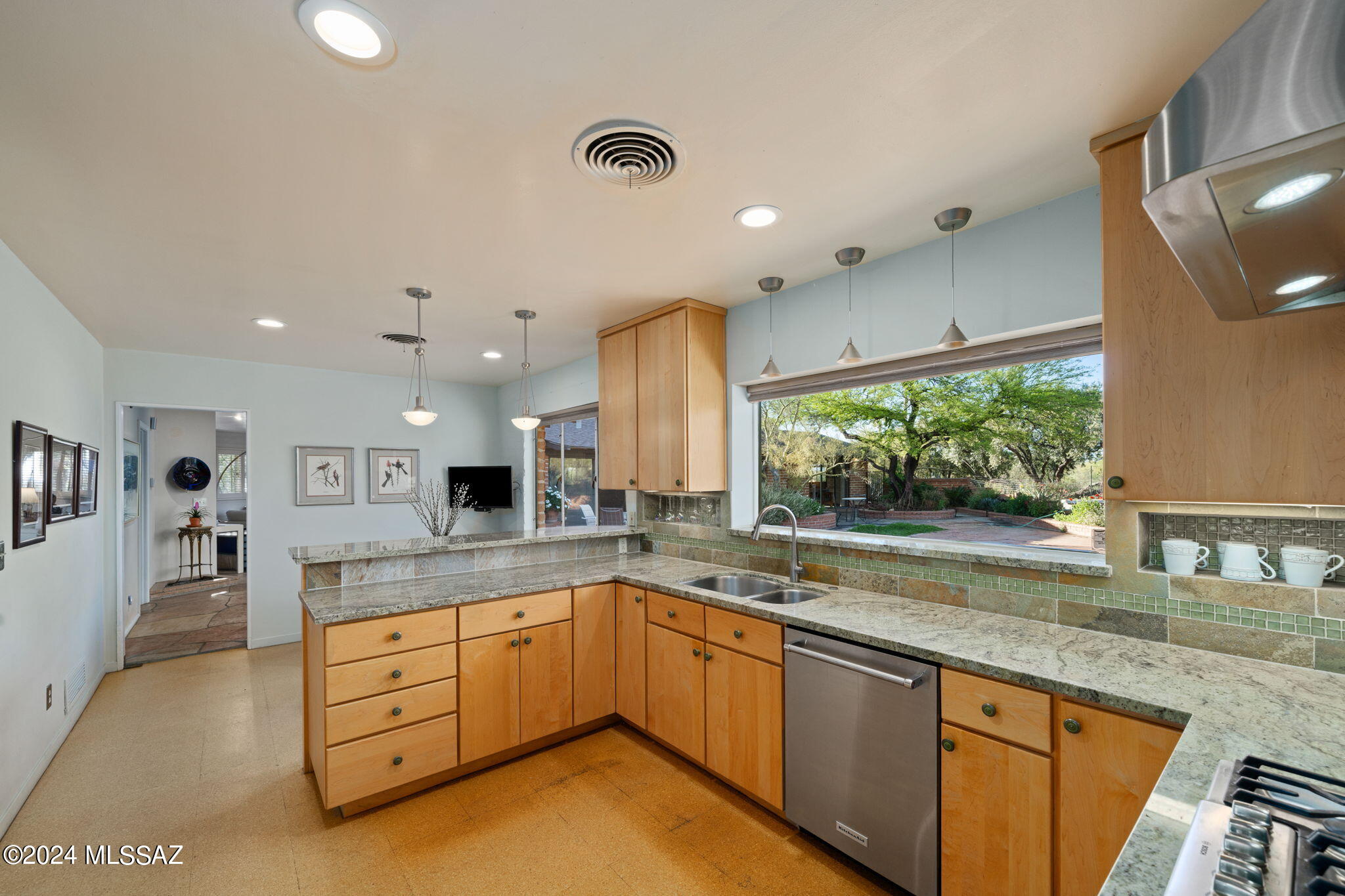 Casas Adobes Estates NO. 3-A - Residential