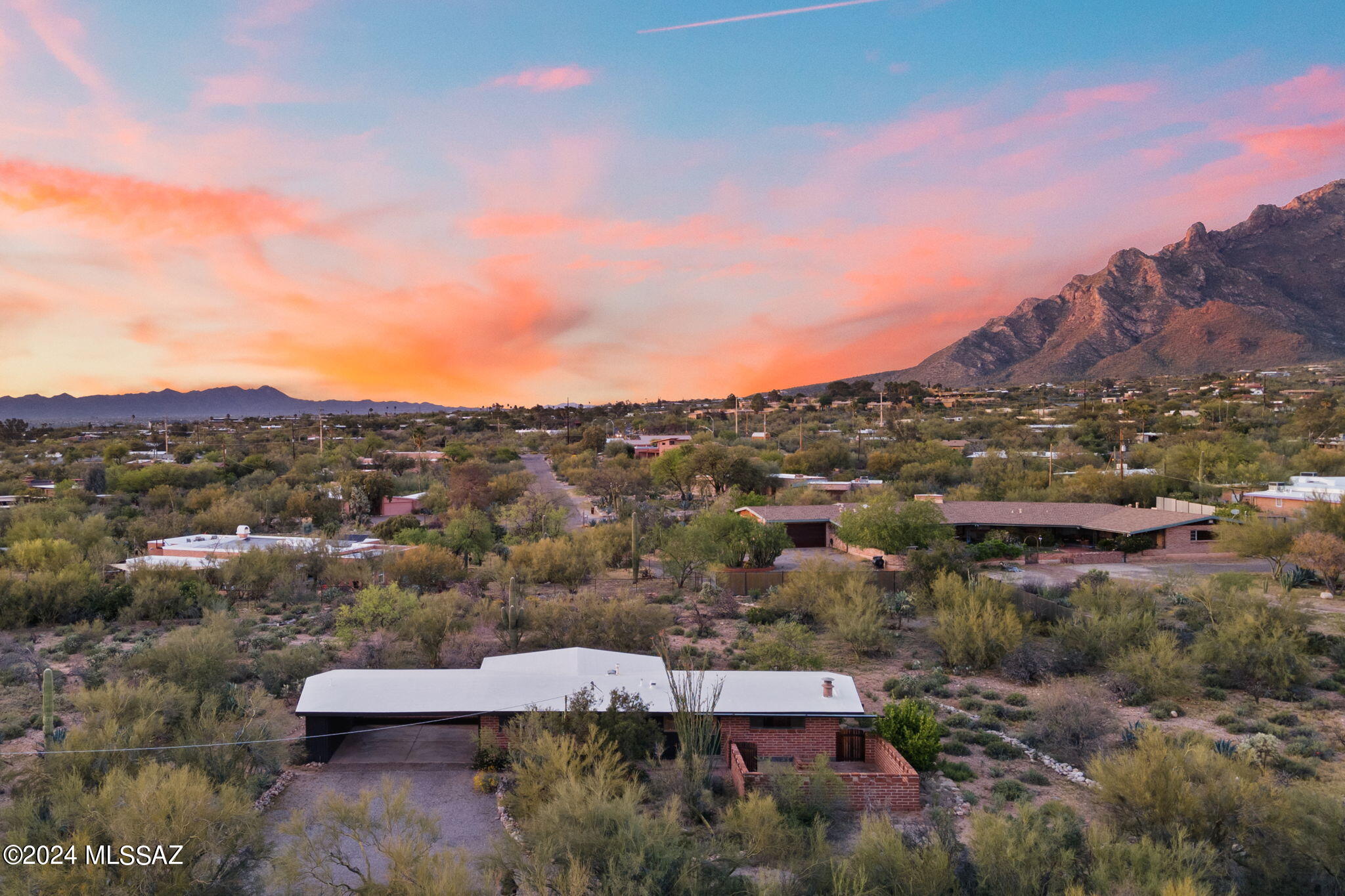 Casas Adobes Estates NO. 3-A - Residential