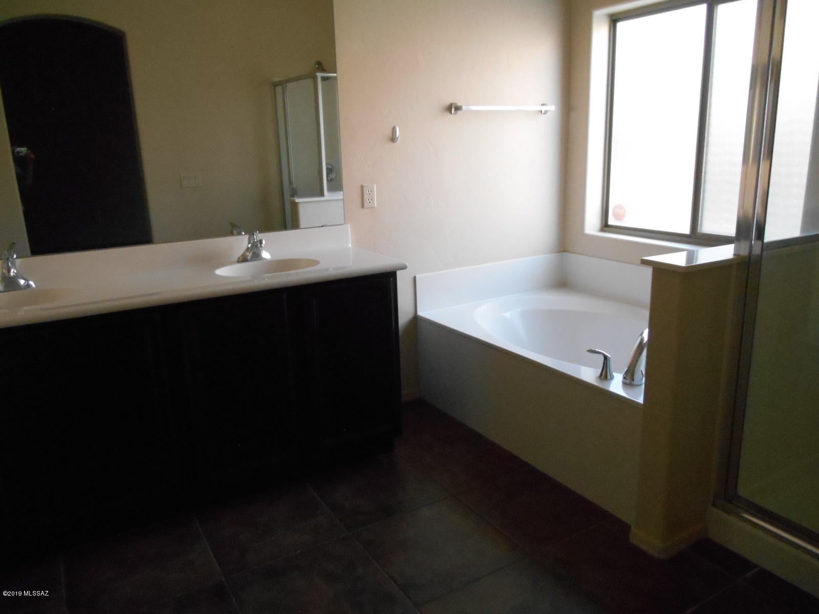 Rancho Del Lago (1-100) - Residential Lease