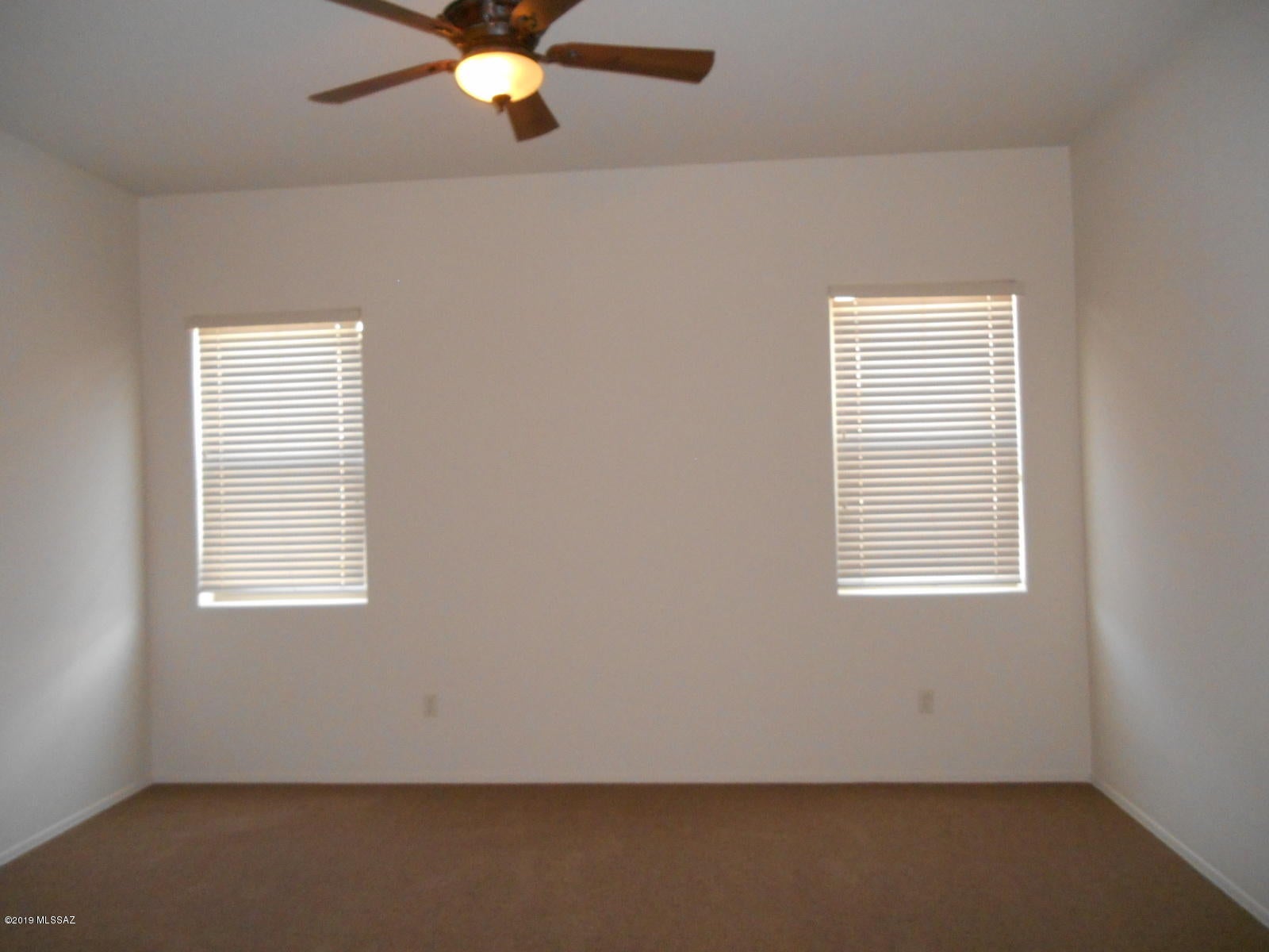 Rancho Del Lago (1-100) - Residential Lease