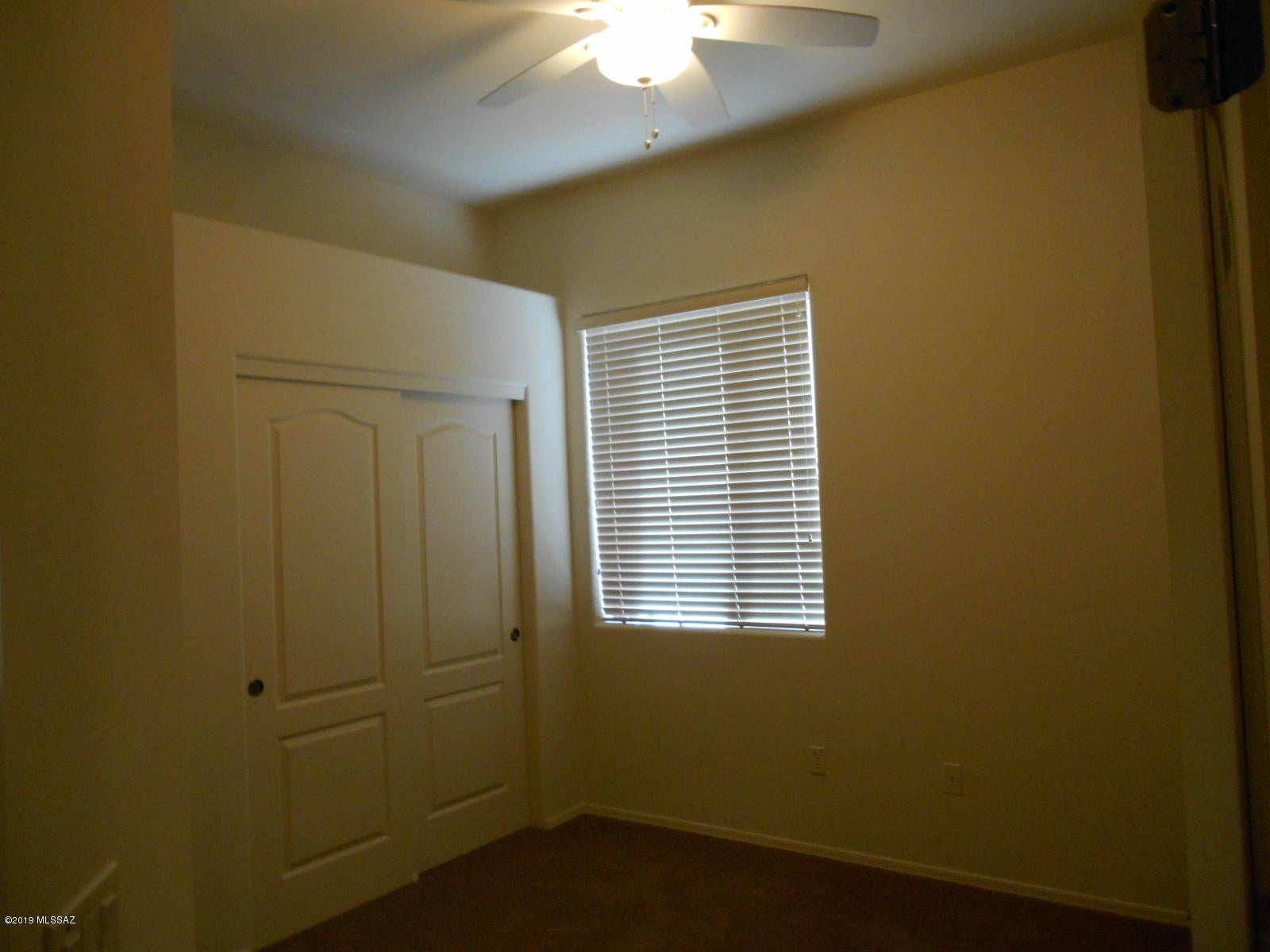 Rancho Del Lago (1-100) - Residential Lease