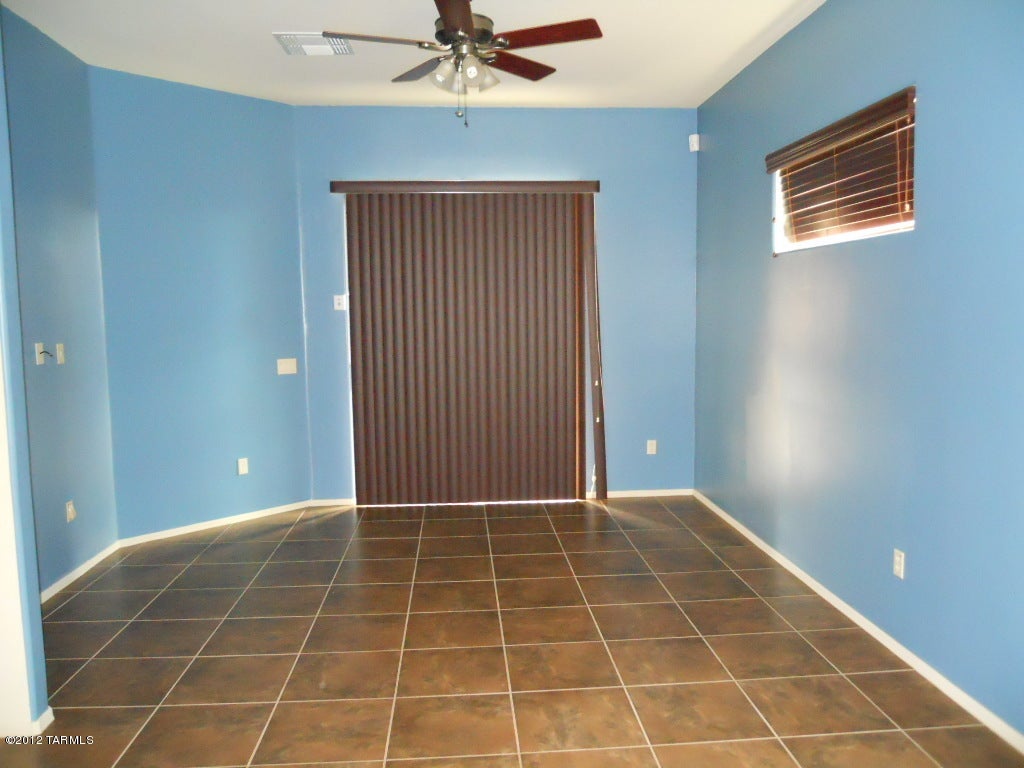Rancho Del Lago (1-100) - Residential Lease