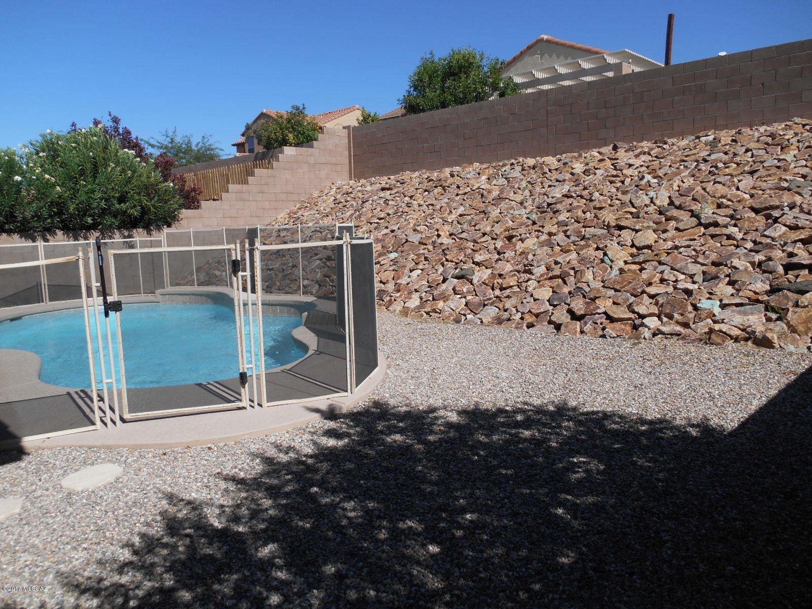 Rancho Del Lago (1-100) - Residential Lease