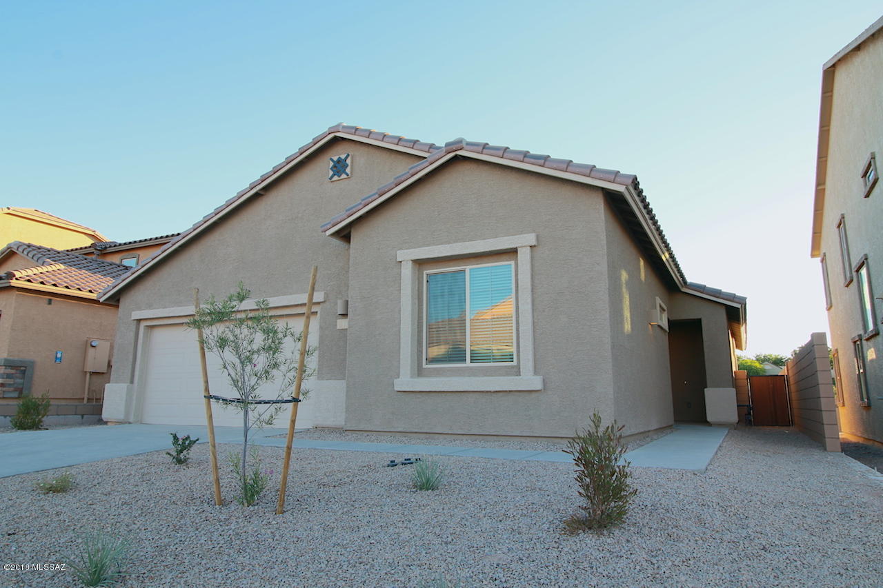 Mesquite Trails (1-88) - Residential Lease