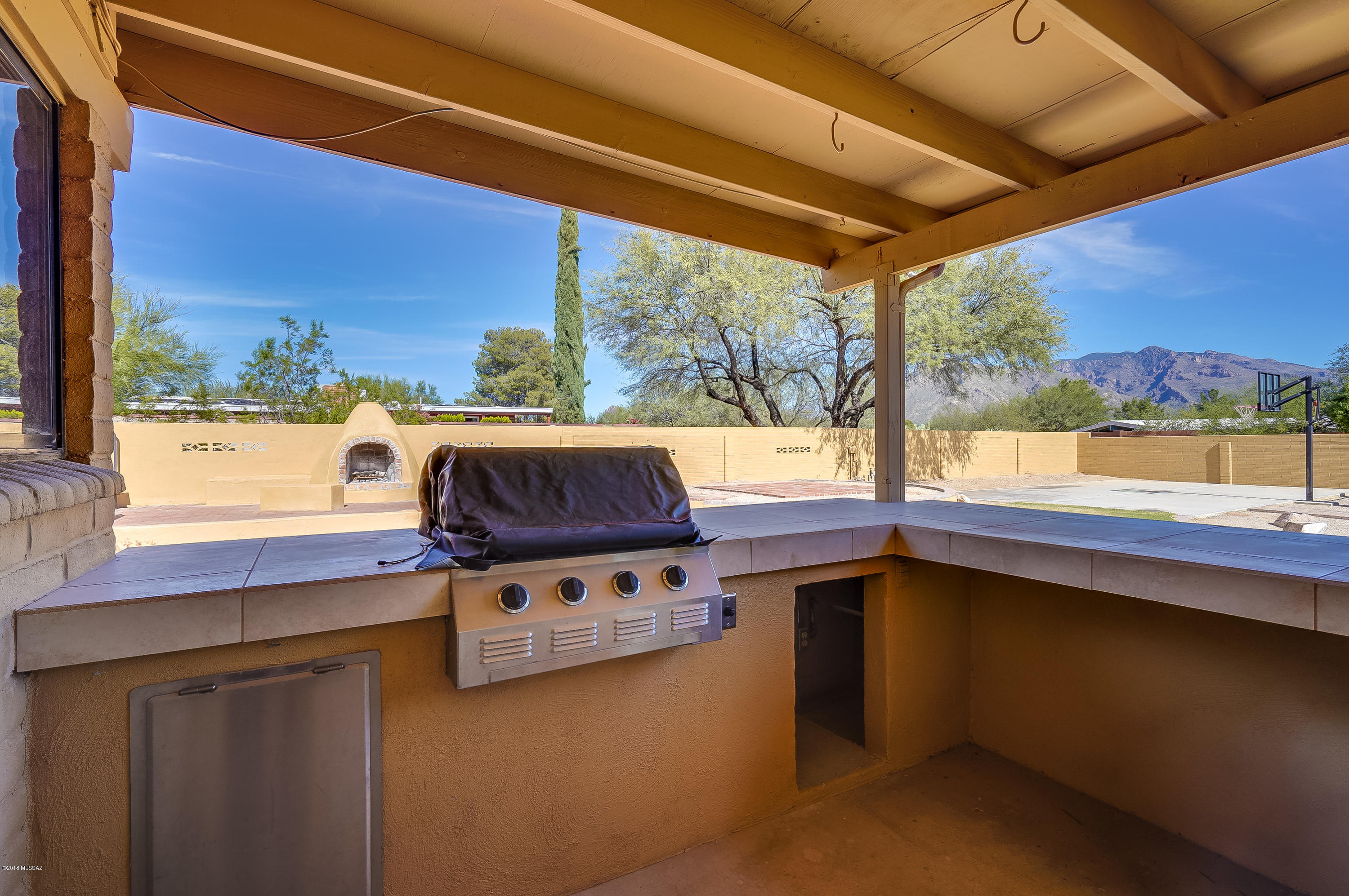 Casas Adobes West (1-220) - Residential