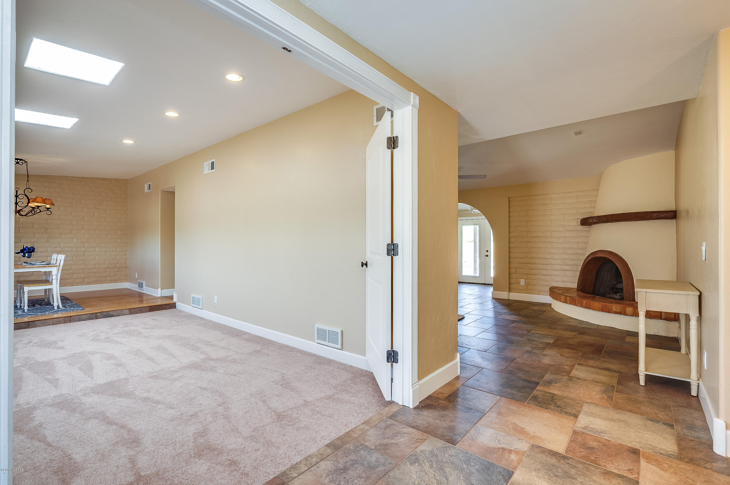 Casas Adobes West (1-220) - Residential