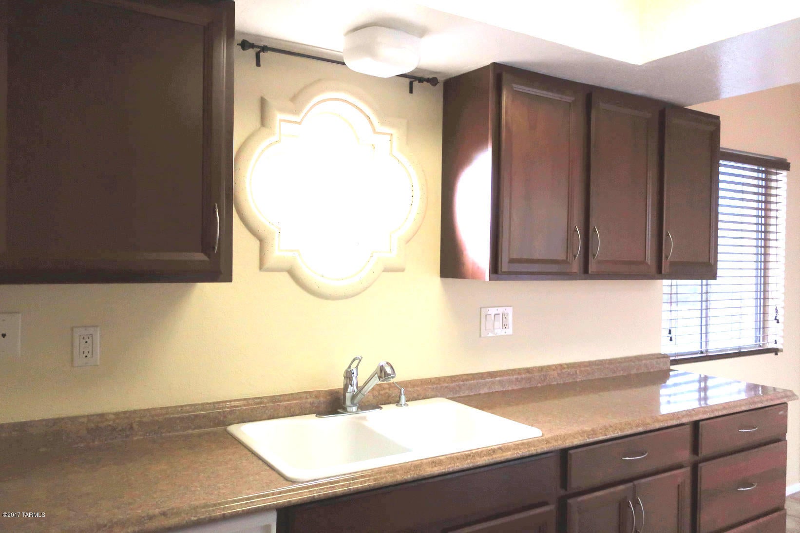 Rolling Hills Villas NO. 2 Amend. - Residential Lease