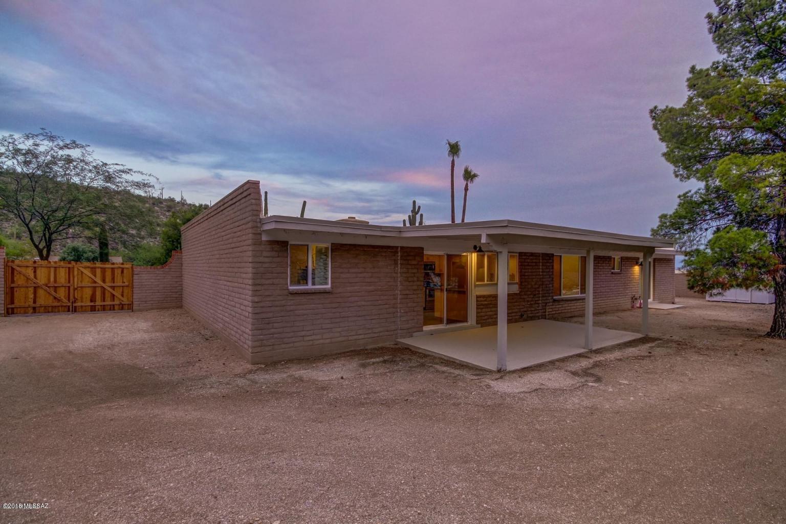The Foothills Clusters (373-569) - Residential