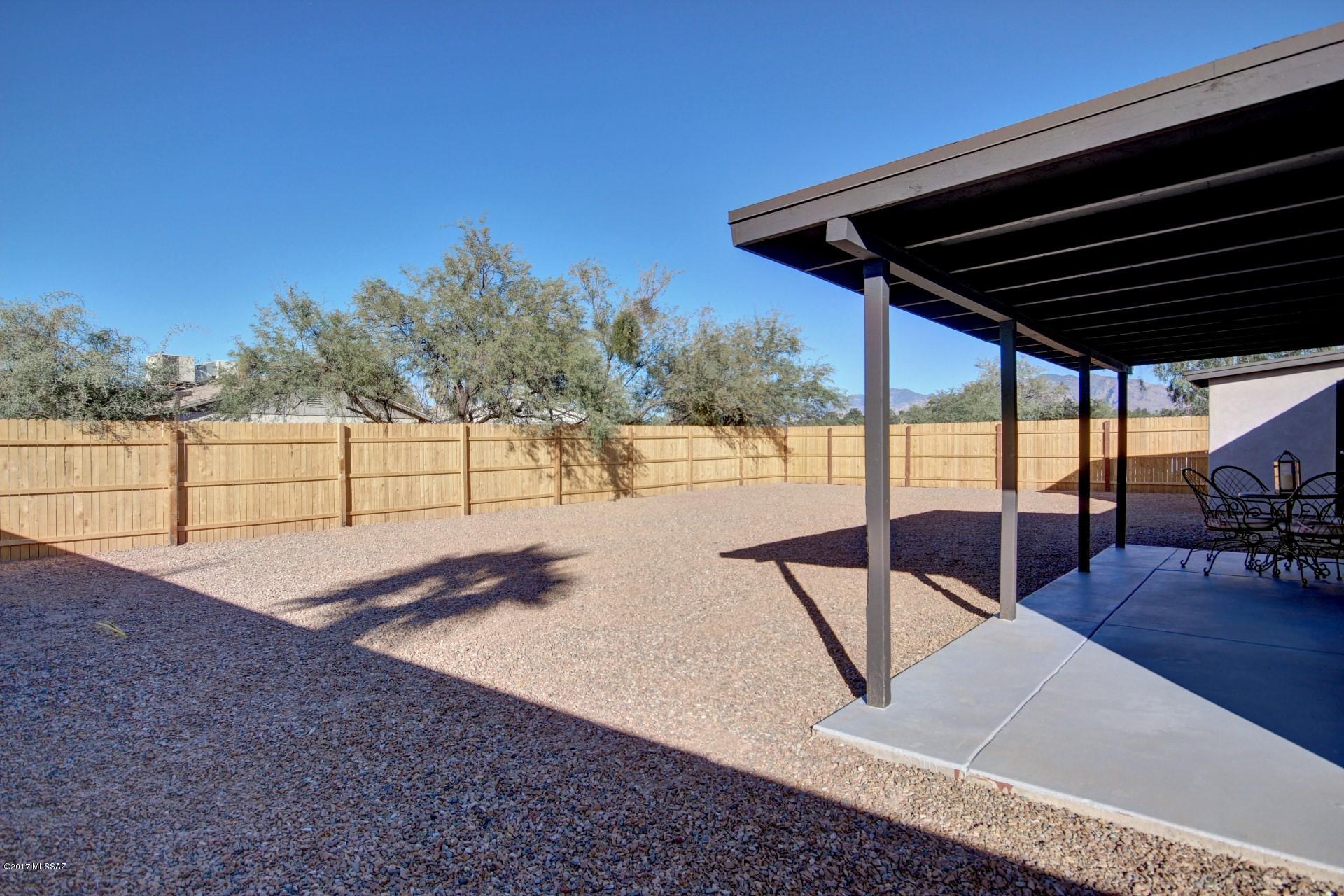 Casas Del Oeste (233-280) - Residential