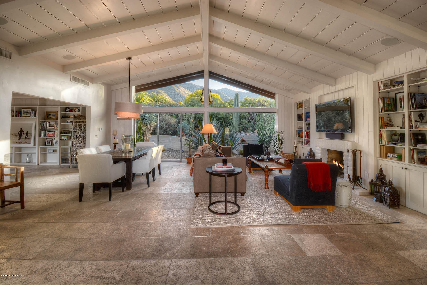 STUNNING & GRACIOUS HOME ON THE 18TH FAIRWAY IN PRESTIGIOUS GATED SKYLINE COUNTRY CLUB.
BEAUTIFULLY REMODELED BY MILESTONE HOMES & INTERIOR DESIGNER CHRISTY MARTIN, EXQUISITE
GREATRM W/DRAMATIC HIGH VAULTED BEAM CEILINGS,FLR TO CEILING WINDOWS CAPTURE 
MOUNTAIN VIEWS, ELEGANT FIREPLACE, BUILT IN BOOKCASES,TUMBLED TRAVERTINE TILE FLRS. 
CUSTOM WHITE KIT CABINETS, MAHOGANY  COUNTERTOPS, VIKING APPL, GAS RANGE, 2 DISHWASHERS,BRKFST BAR, COZY FAMILY
RM, 3 BR'S & 5 BA'S IN MAIN HOUSE +SEPARATE GUEST QTR'S W/ BATH. MSTR BR W/FIREPLACE,  WALK IN CLOSET, LUX BATH W/WHITE MARBLE COUNTERTOPS, GLASS SHOWER & SOAKING TUB. RESORT LIKE LIVING W/COV'D BRICK PATIO, POOL, LUSH LANDSCAPING, CIRCULAR DRIVE, OVERSIZED 2 CAR GAR, DIST.16 SCHOOLS, MTN & GOLF COURSE VIEWS.FLR PLN UNDER PHOTO'S, VIRTUAL TOUR