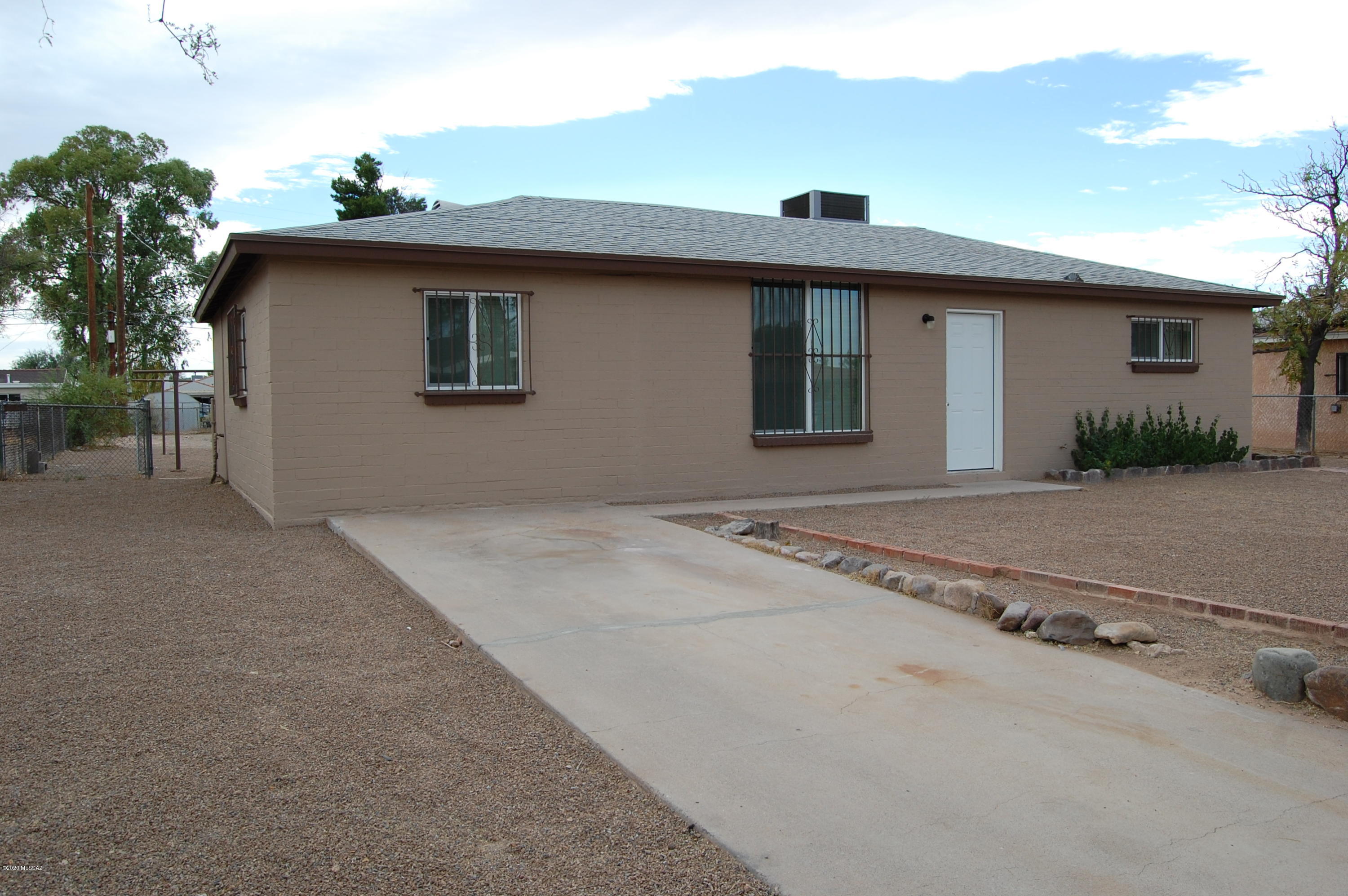 Mission Manor NO. 7 - Residential