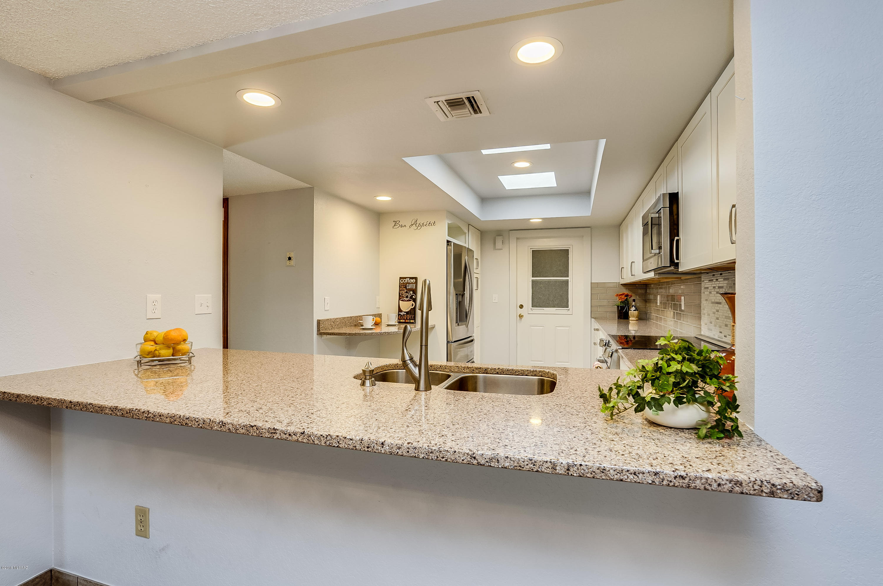 La Canada Village I (1-28) - Residential