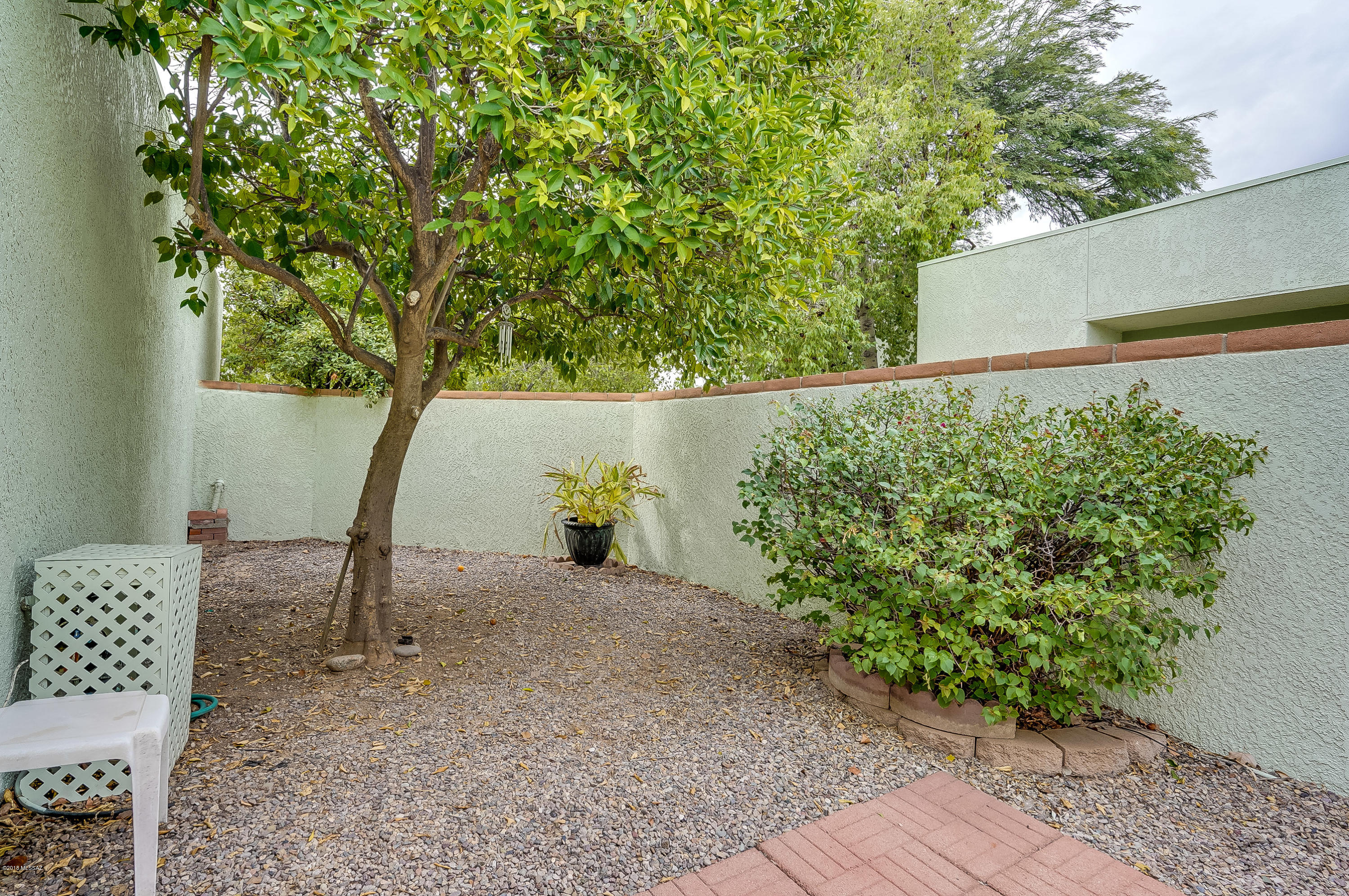 La Canada Village I (1-28) - Residential