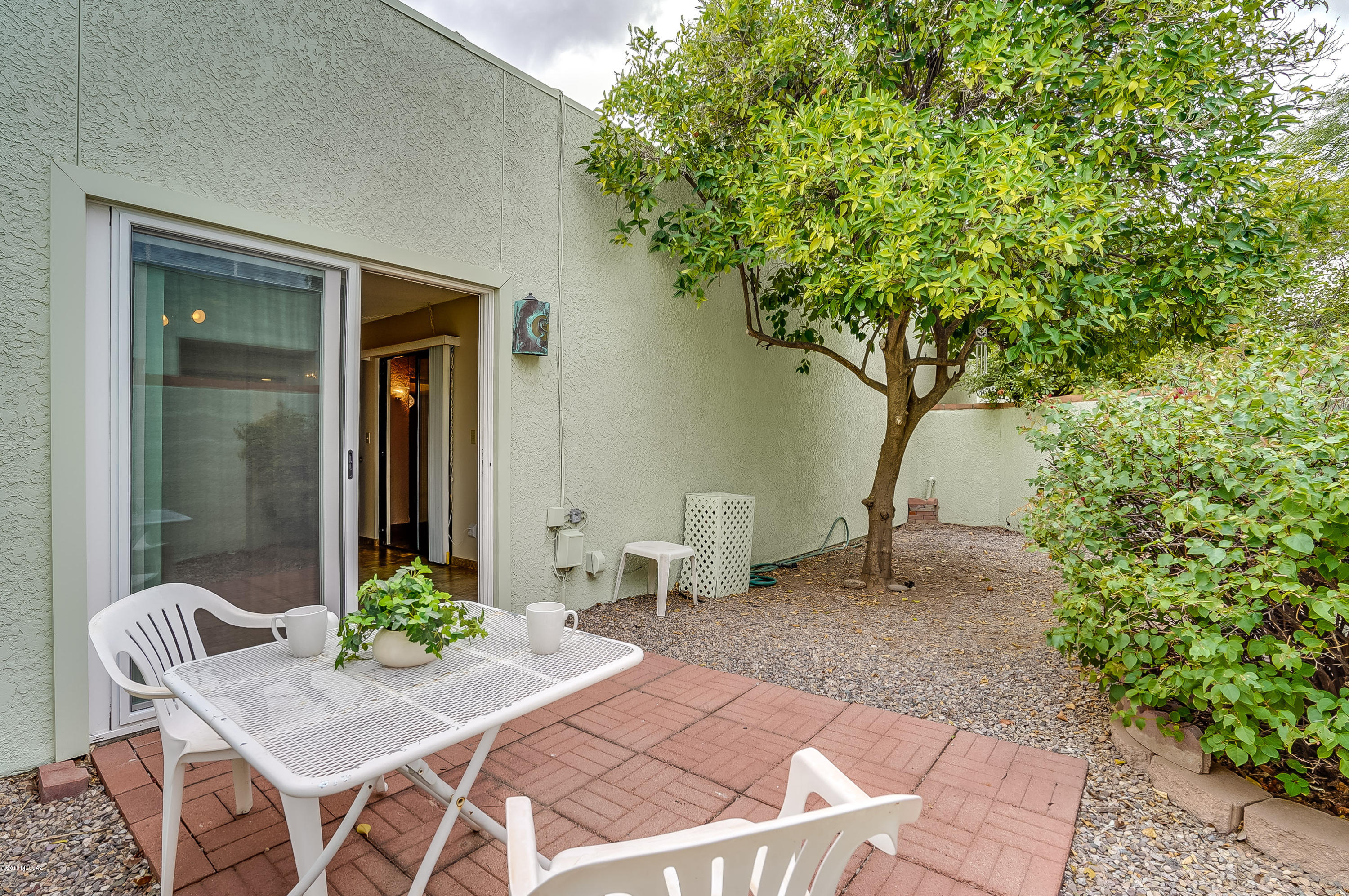 La Canada Village I (1-28) - Residential
