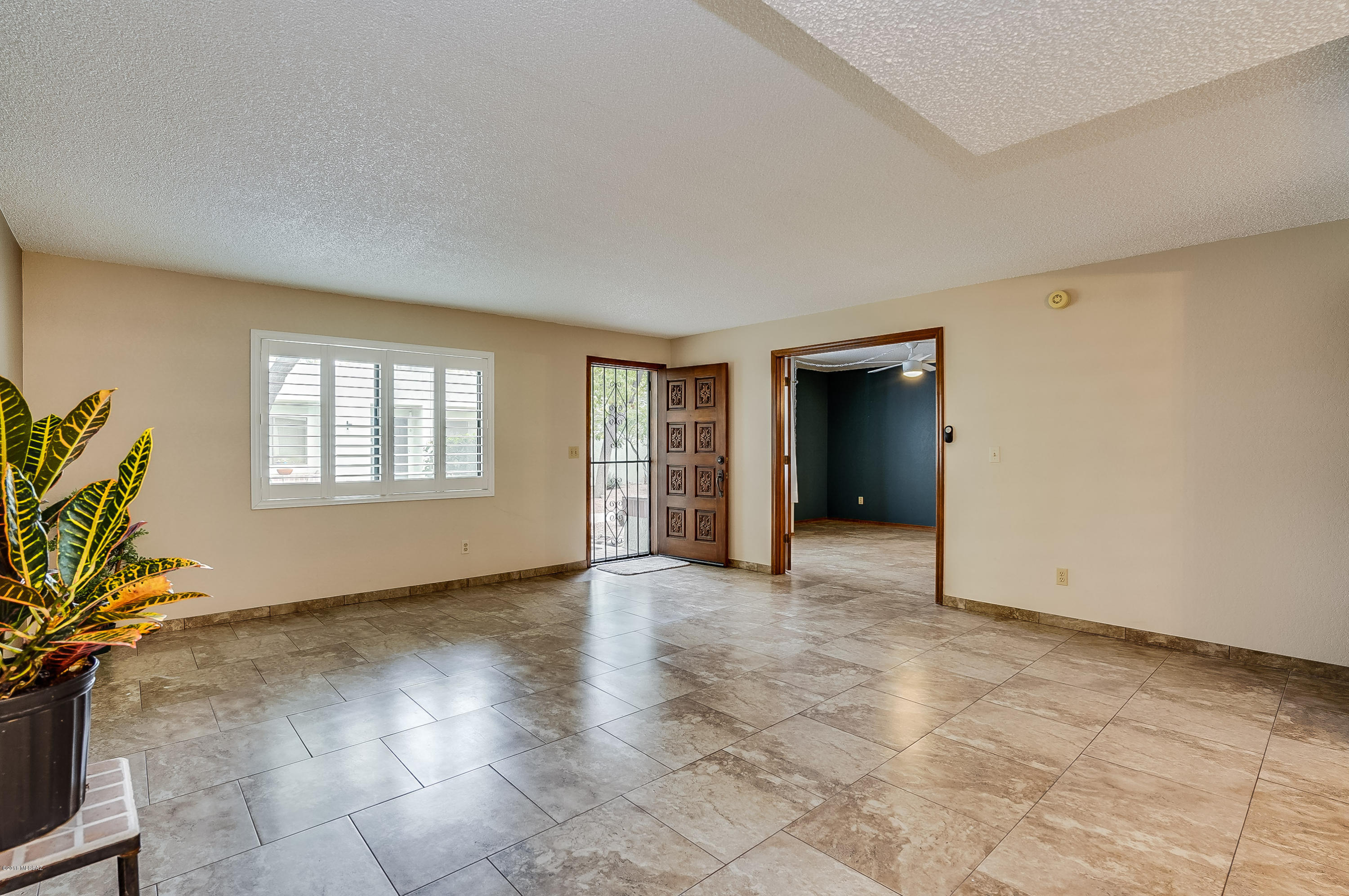 La Canada Village I (1-28) - Residential