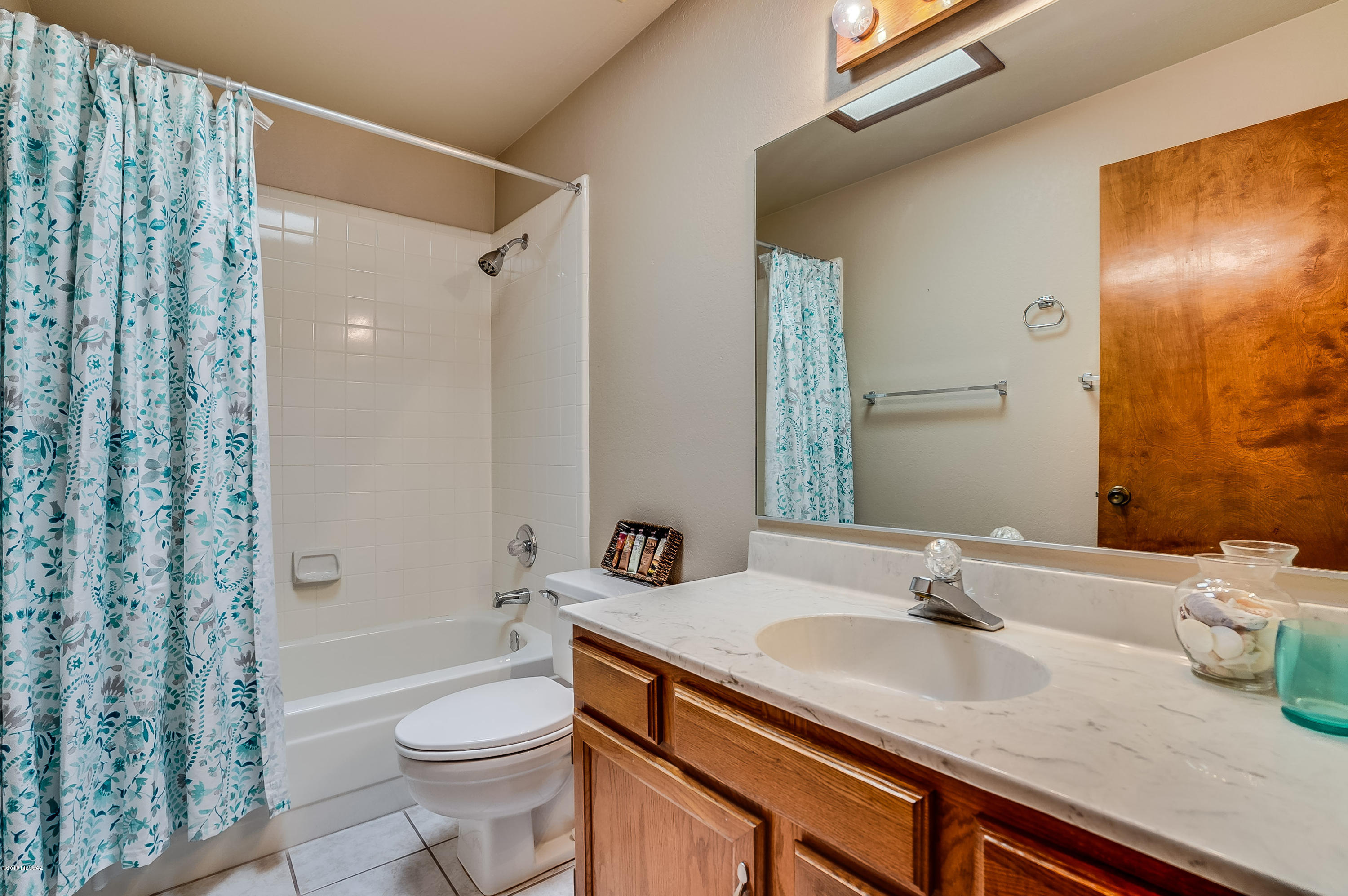 La Canada Village I (1-28) - Residential