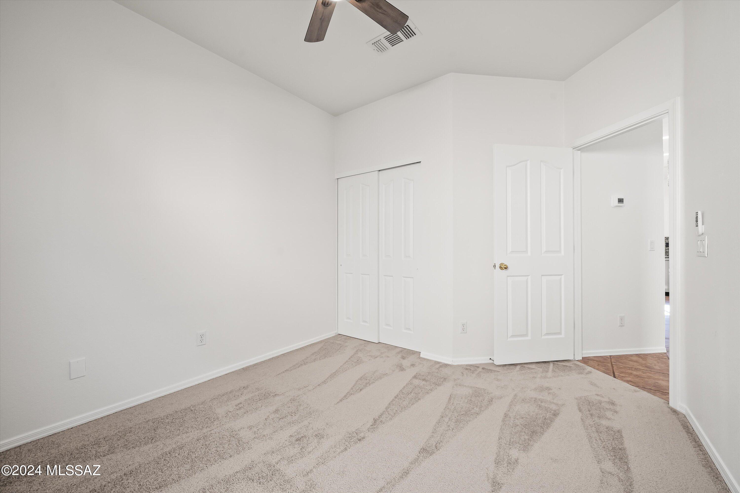 La Cholla Bluffs - Residential
