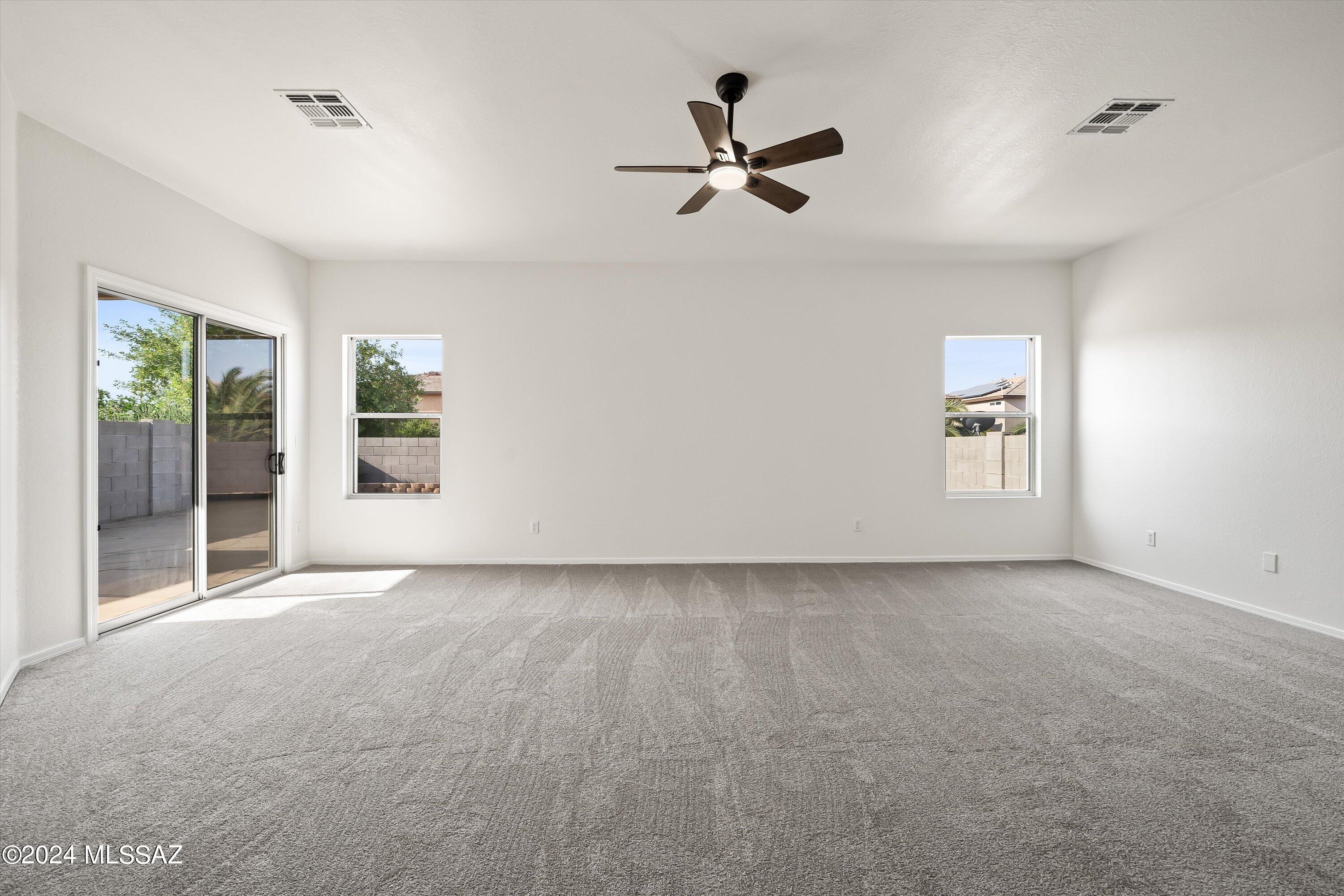 La Cholla Bluffs - Residential