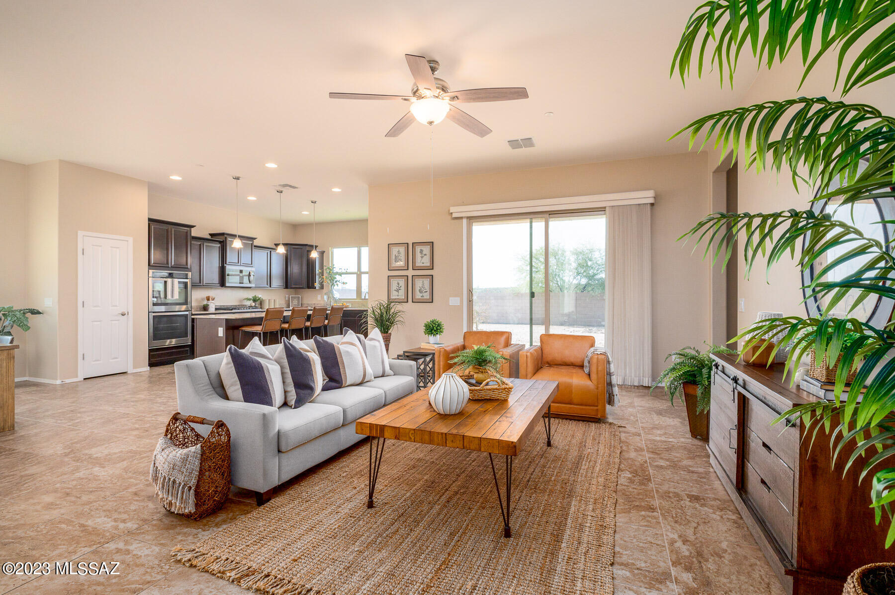 Silverbell West R-10 SQ20140800103 - Residential