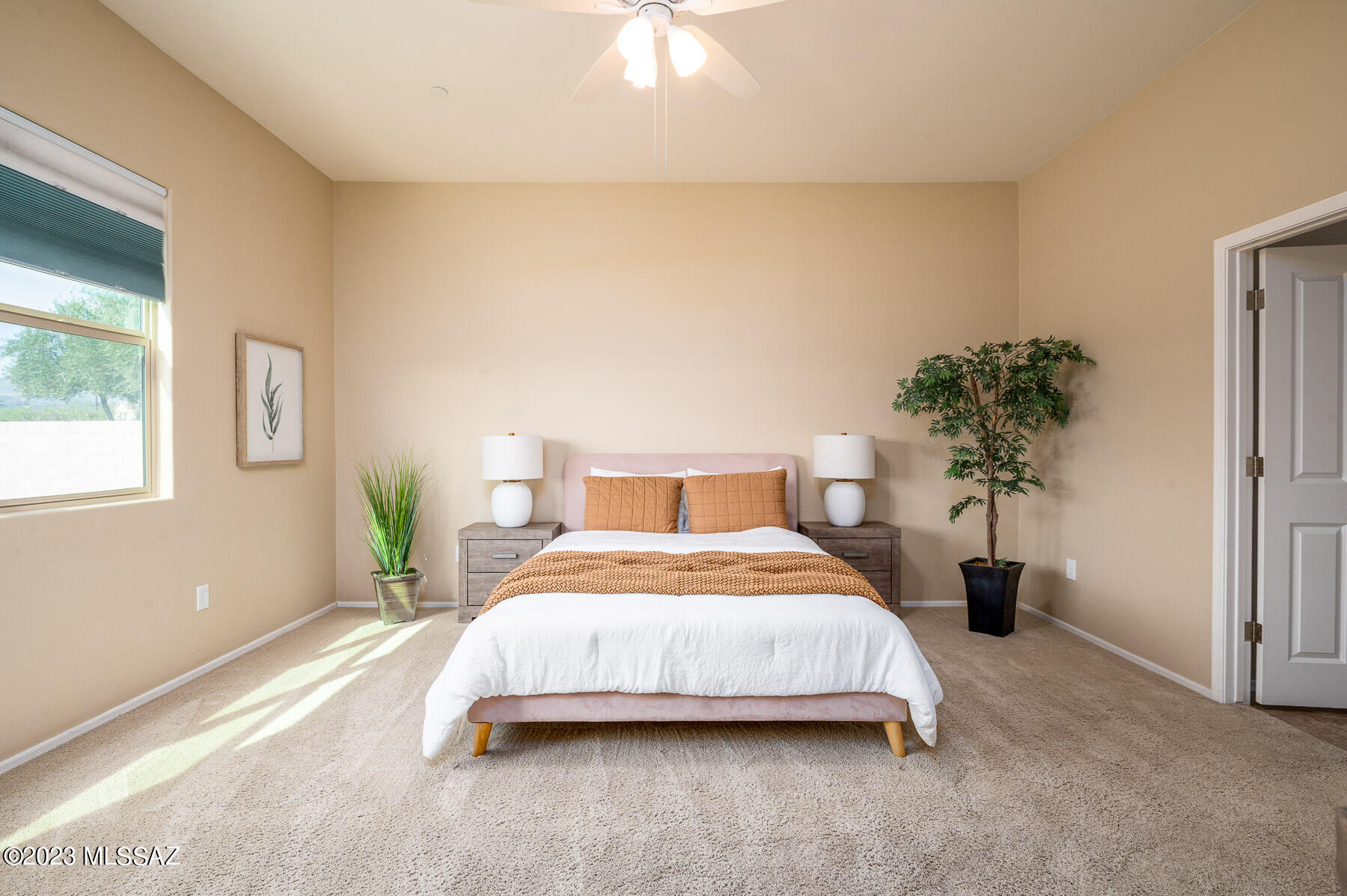 Silverbell West R-10 SQ20140800103 - Residential