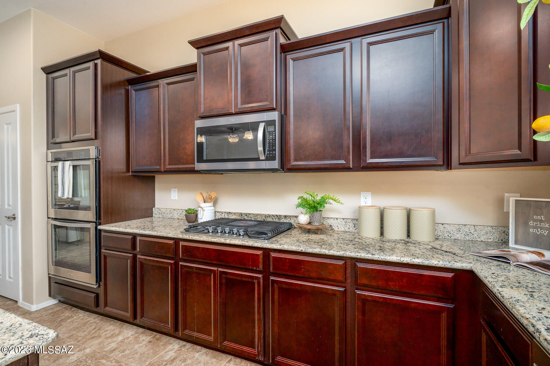 Silverbell West R-10 SQ20140800103 - Residential