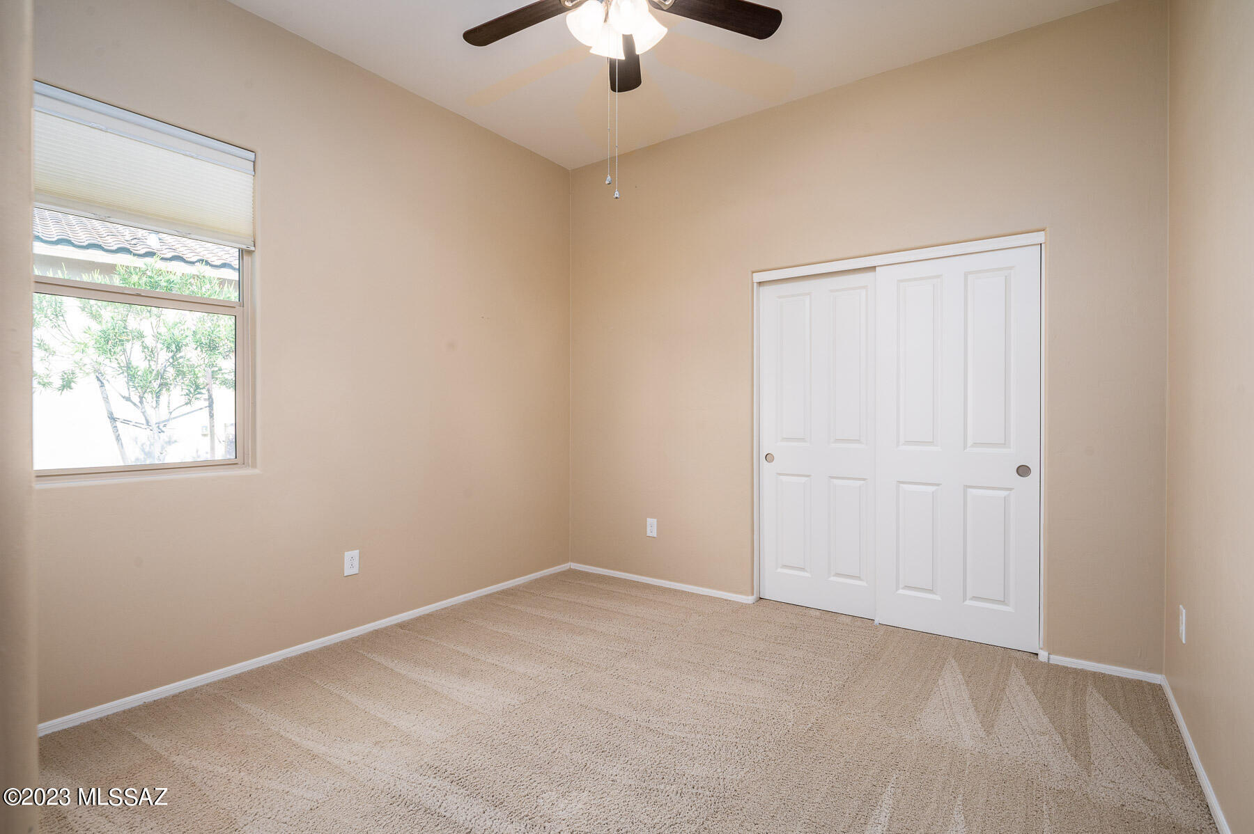 Silverbell West R-10 SQ20140800103 - Residential