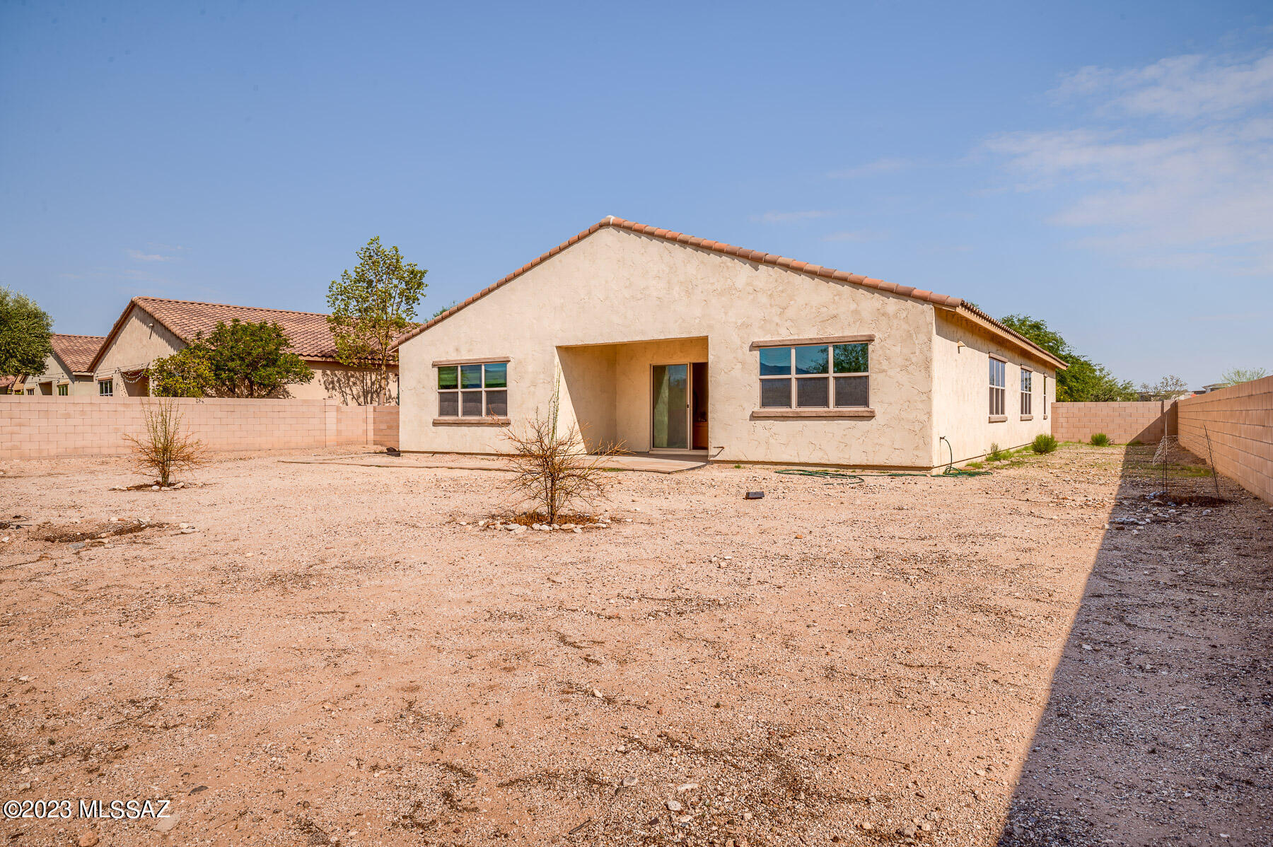 Silverbell West R-10 SQ20140800103 - Residential