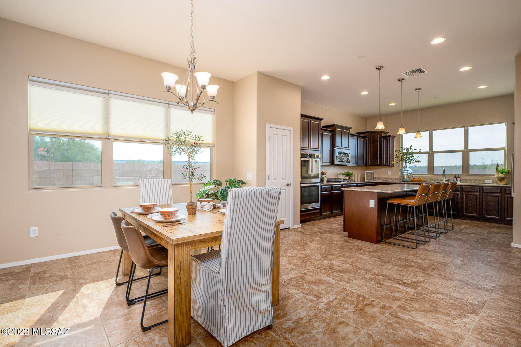 Silverbell West R-10 SQ20140800103 - Residential