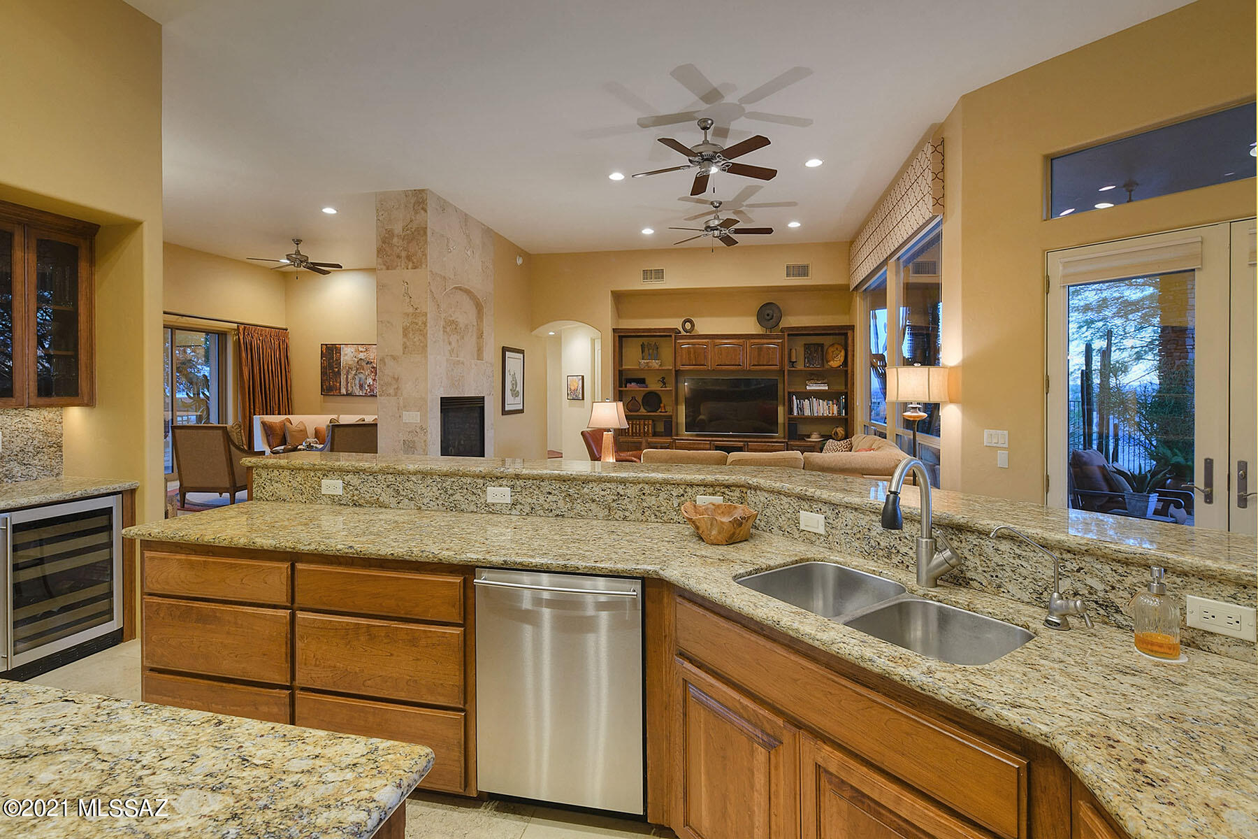 Sabino Mountain (1-290) - Residential