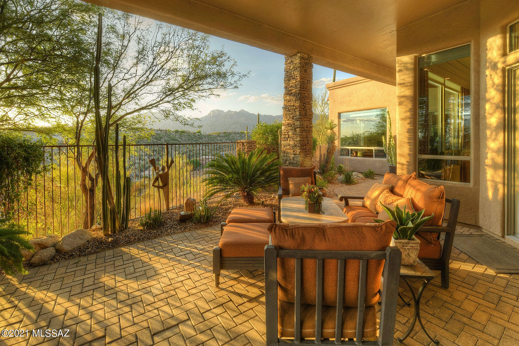 Sabino Mountain (1-290) - Residential