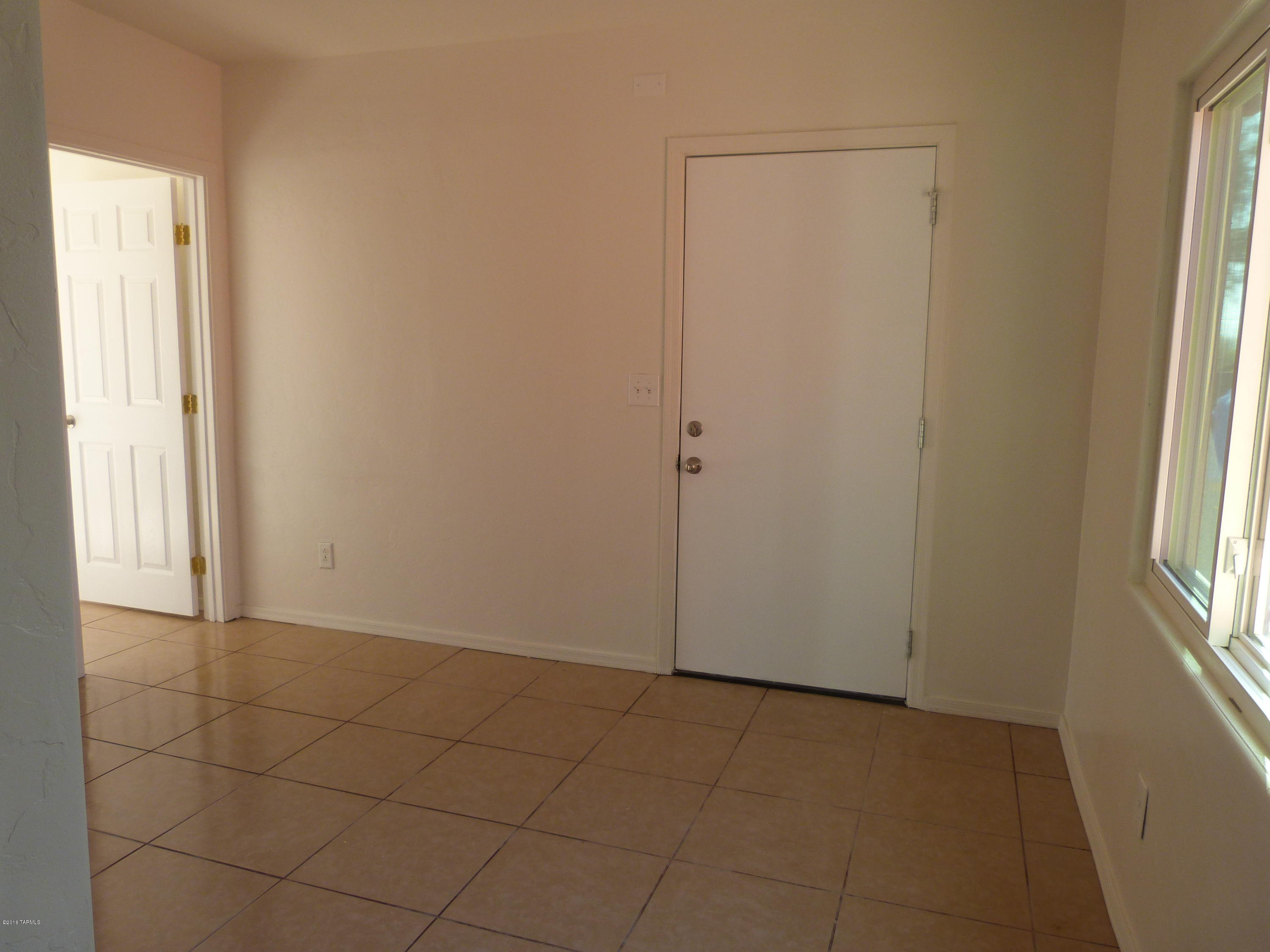 Millstone Manor (1-32) - Residential