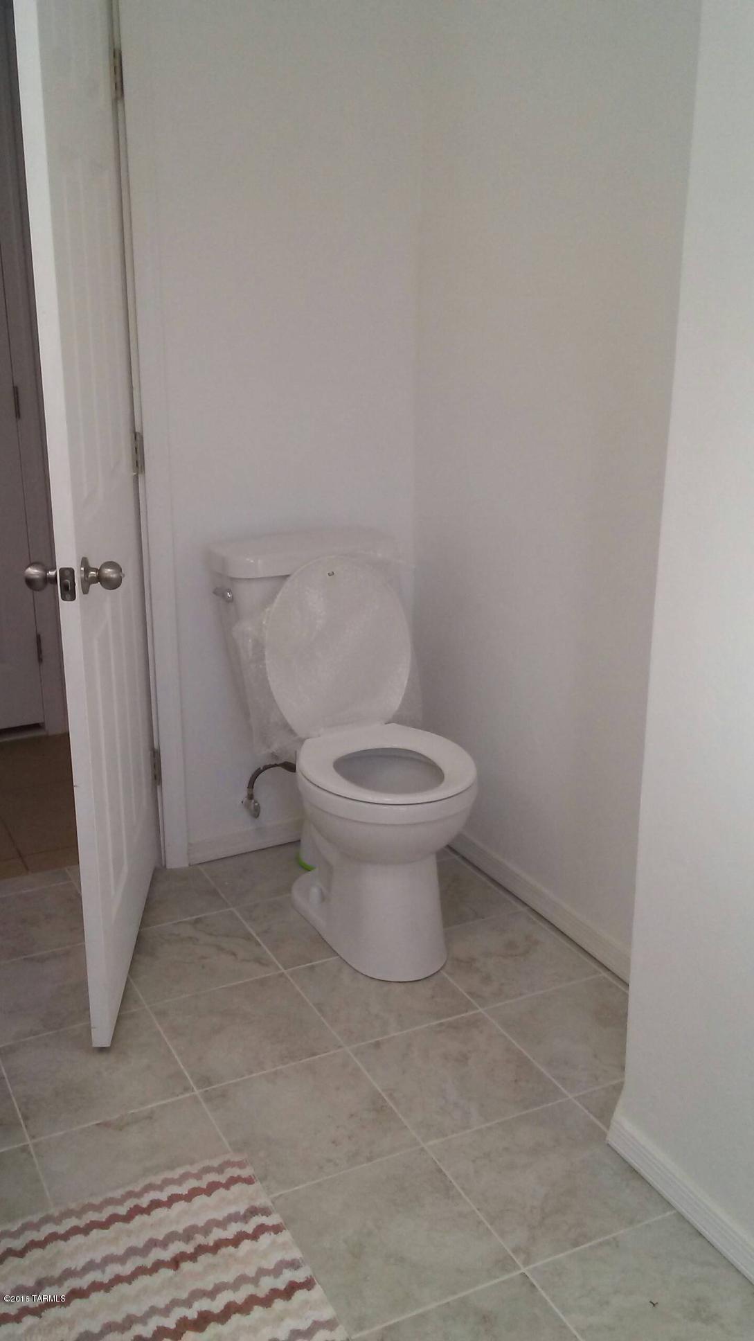Millstone Manor (1-32) - Residential