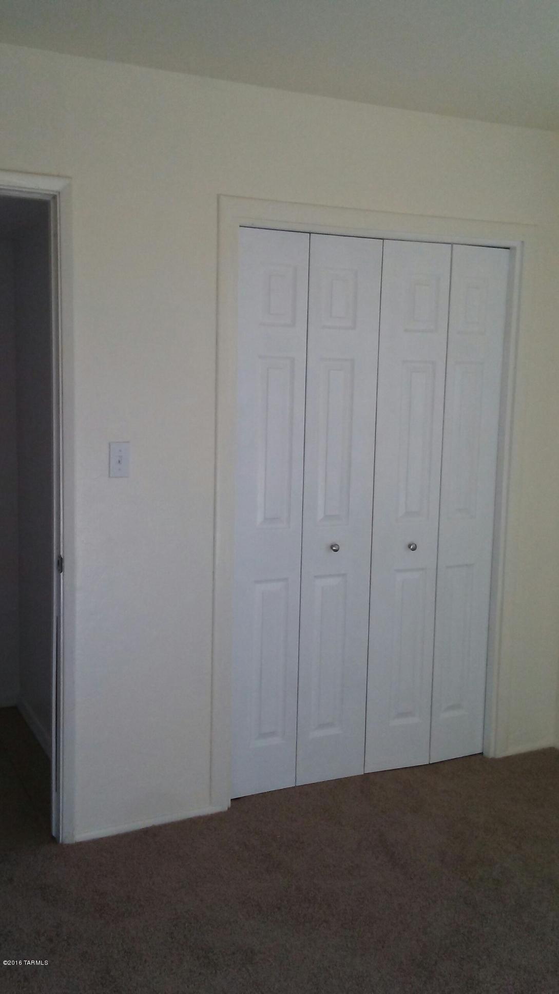 Millstone Manor (1-32) - Residential