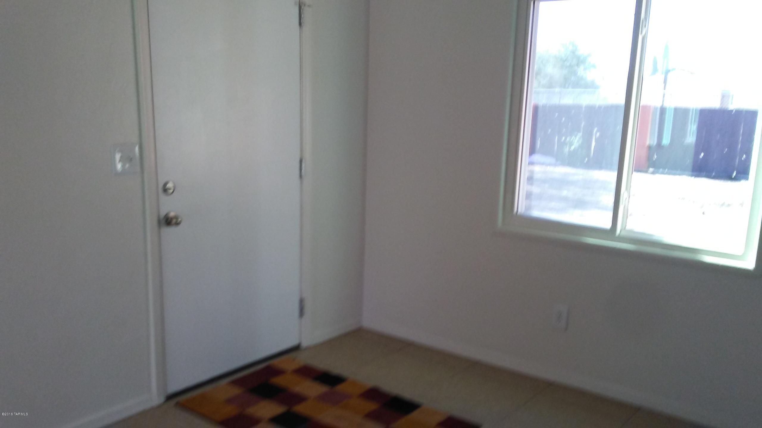 Millstone Manor (1-32) - Residential