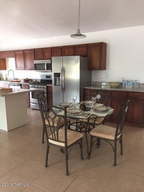Millstone Manor (1-32) - Residential