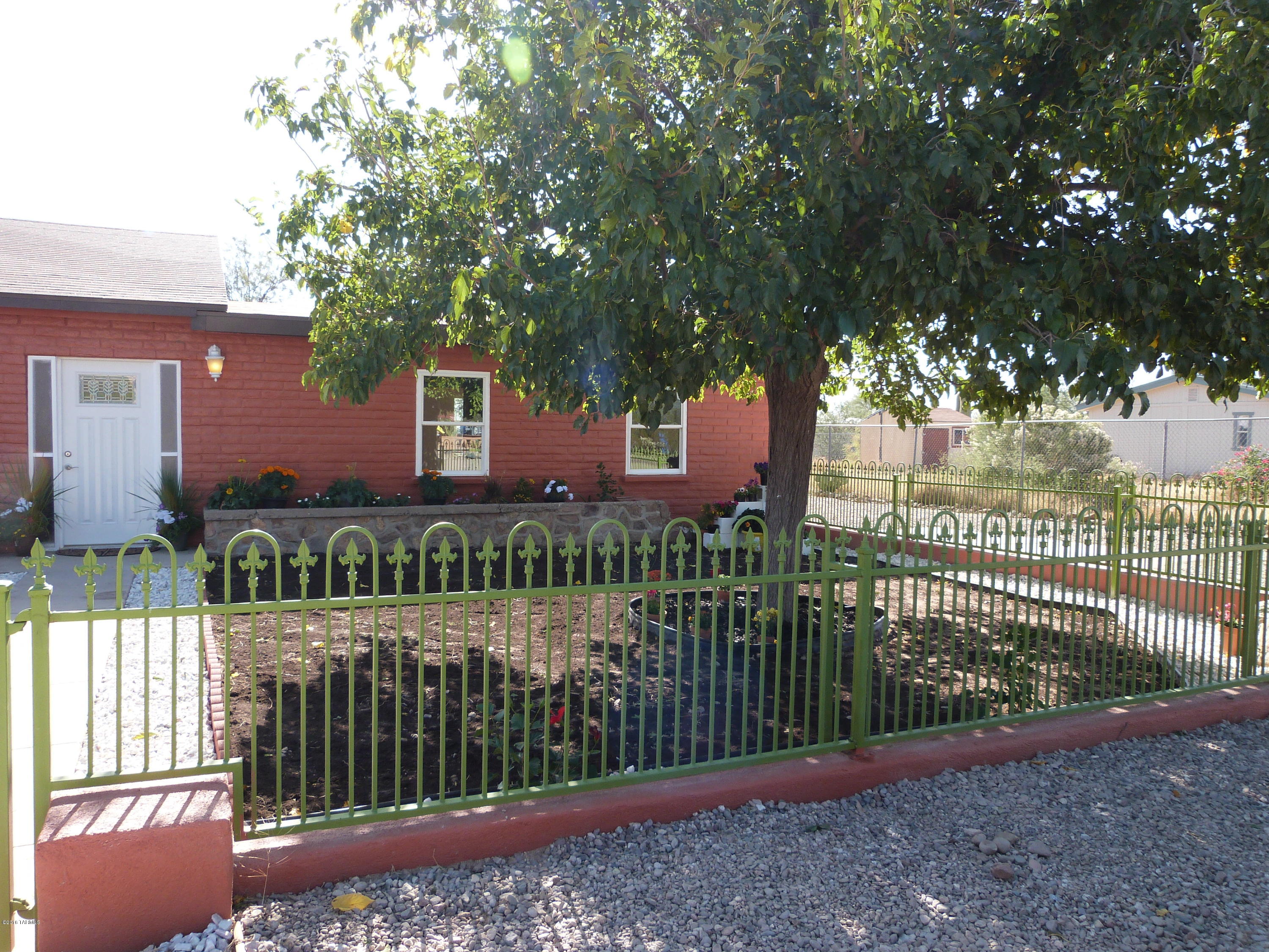 Millstone Manor (1-32) - Residential