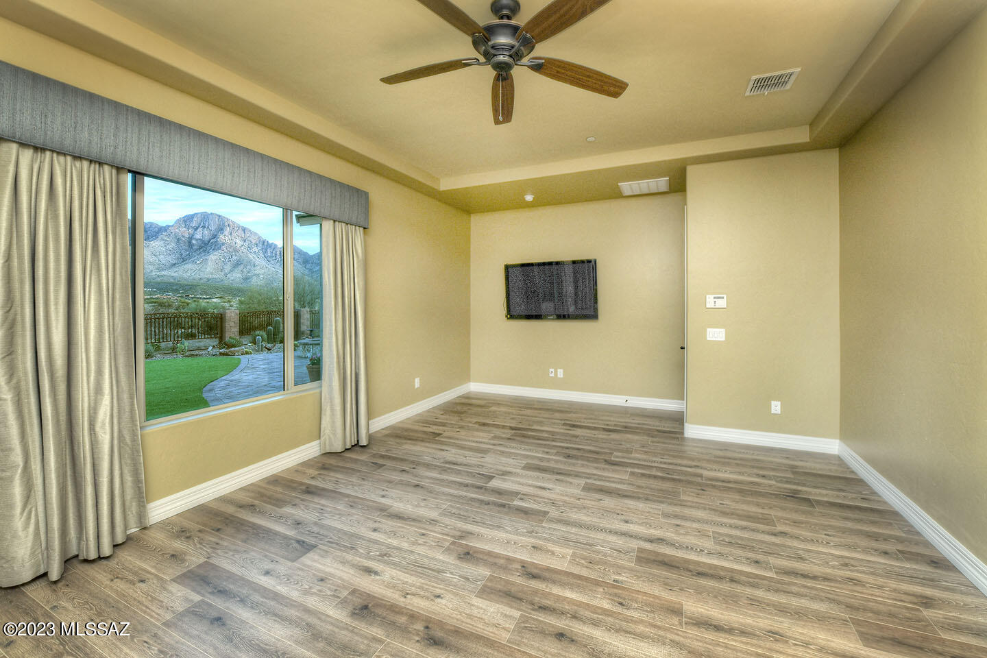 Sanctuary At Silverhawke - Residential