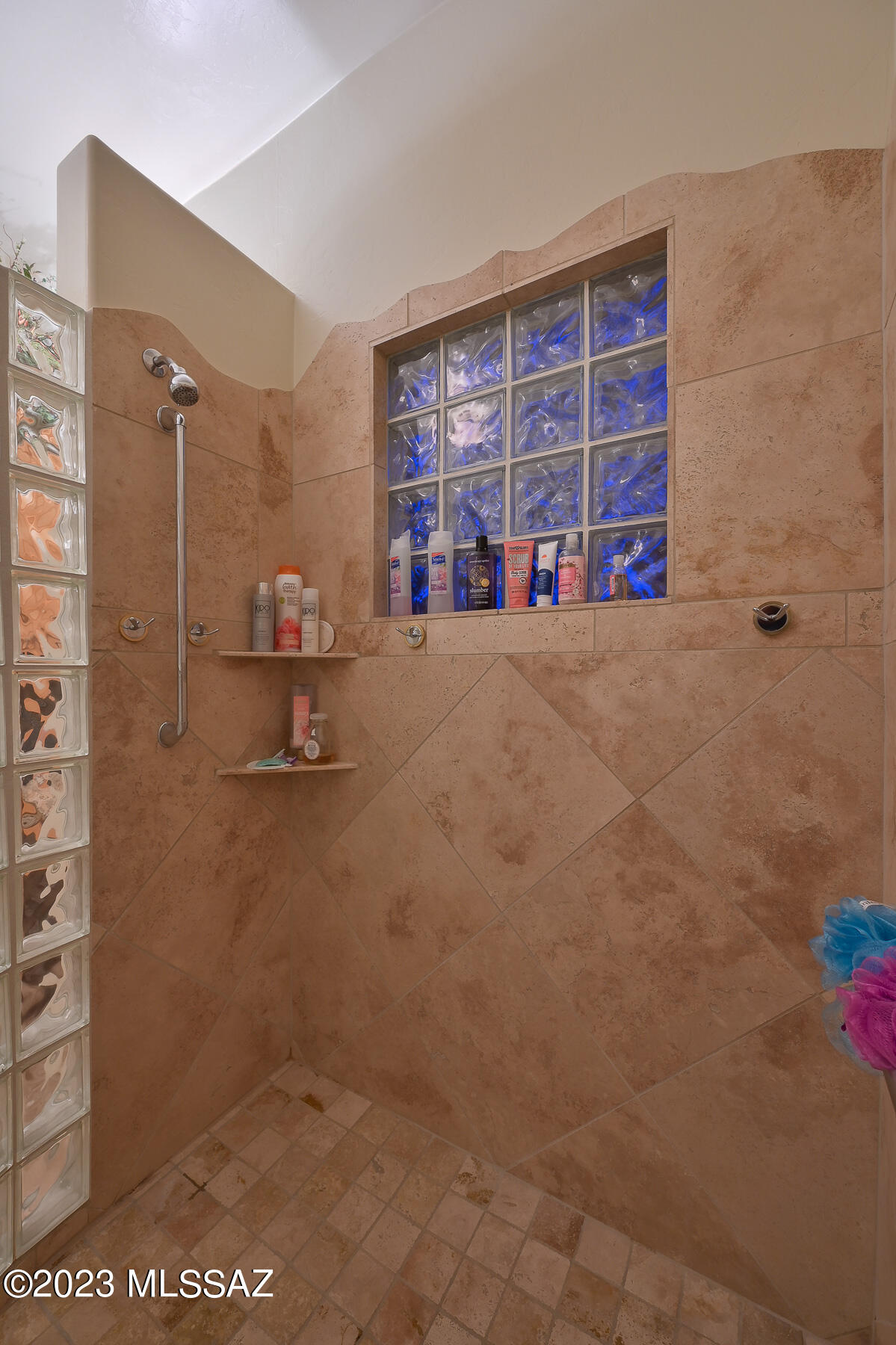 Coronado Country Club Est - Residential